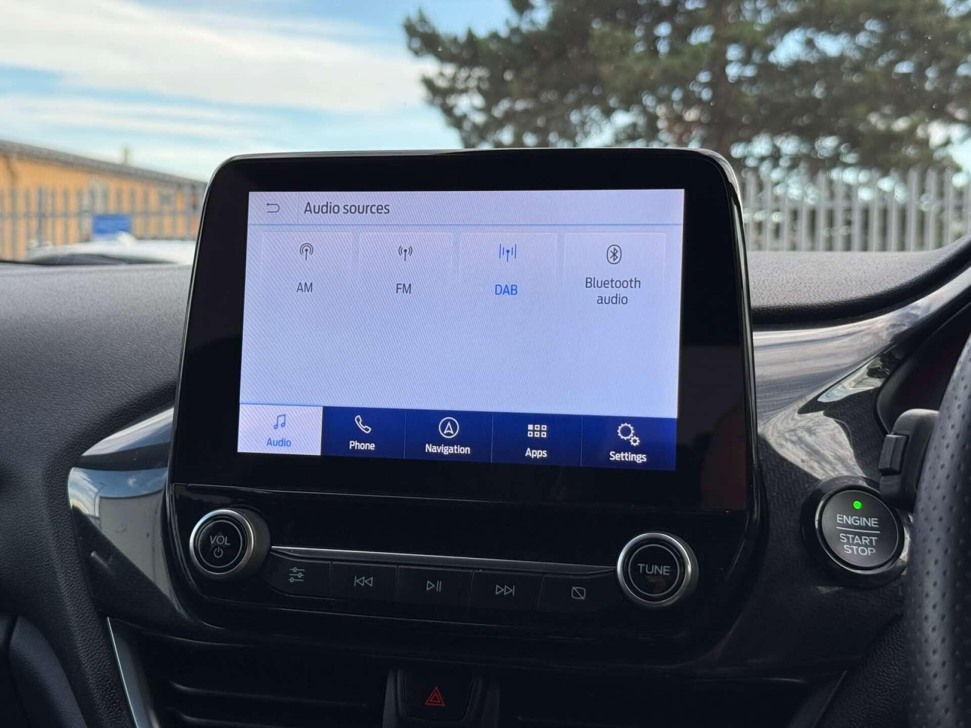 Ford Fiesta view 64