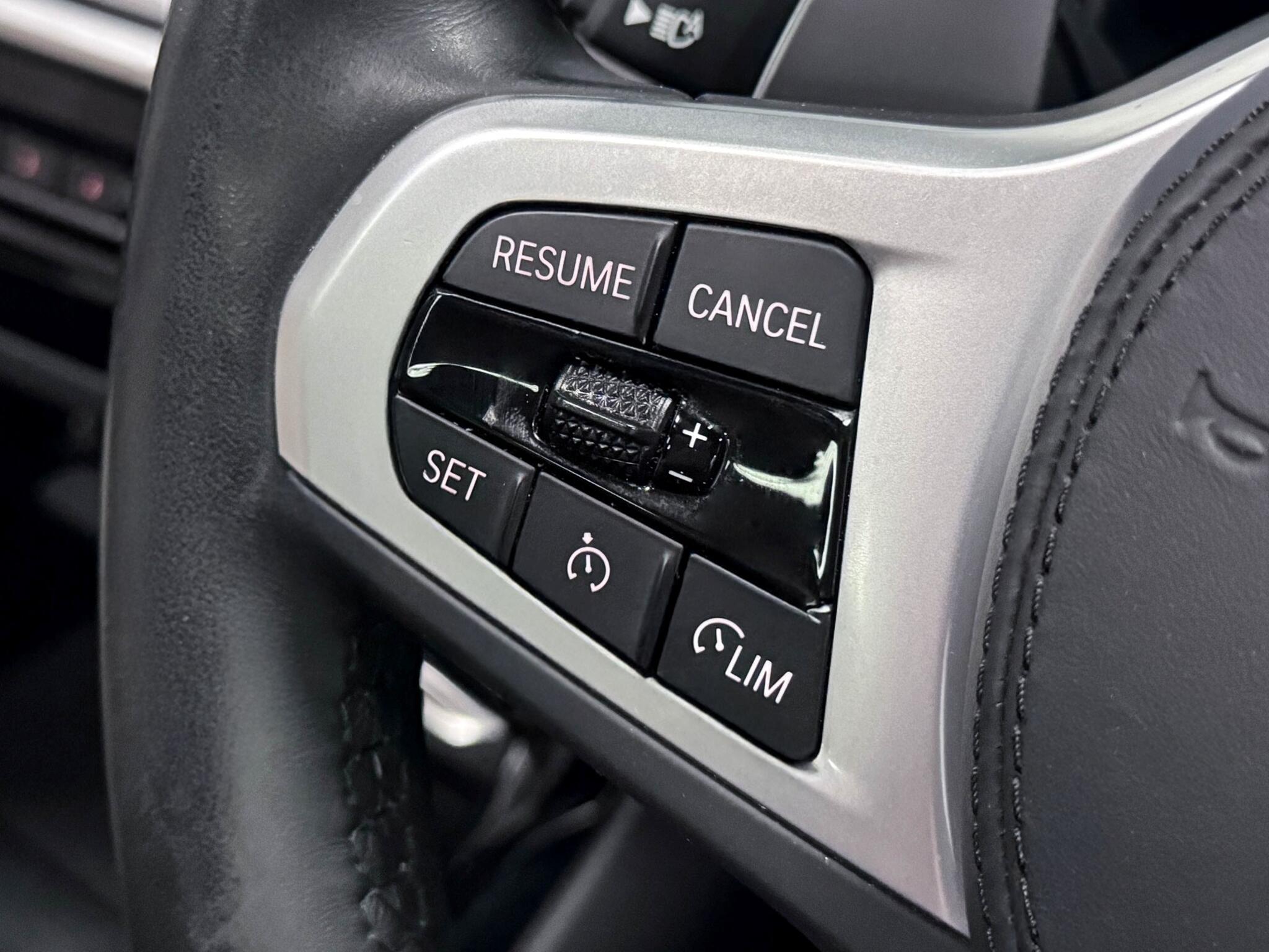 BMW X3 view 28
