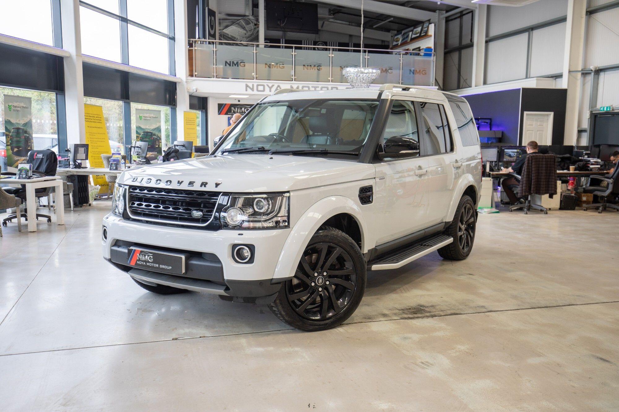 Land Rover Discovery view 5