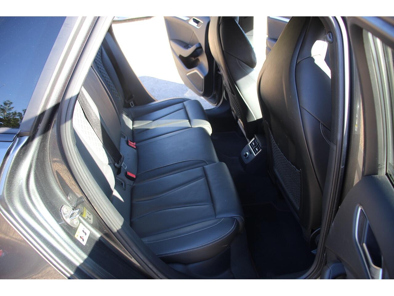 Audi S3 view 18