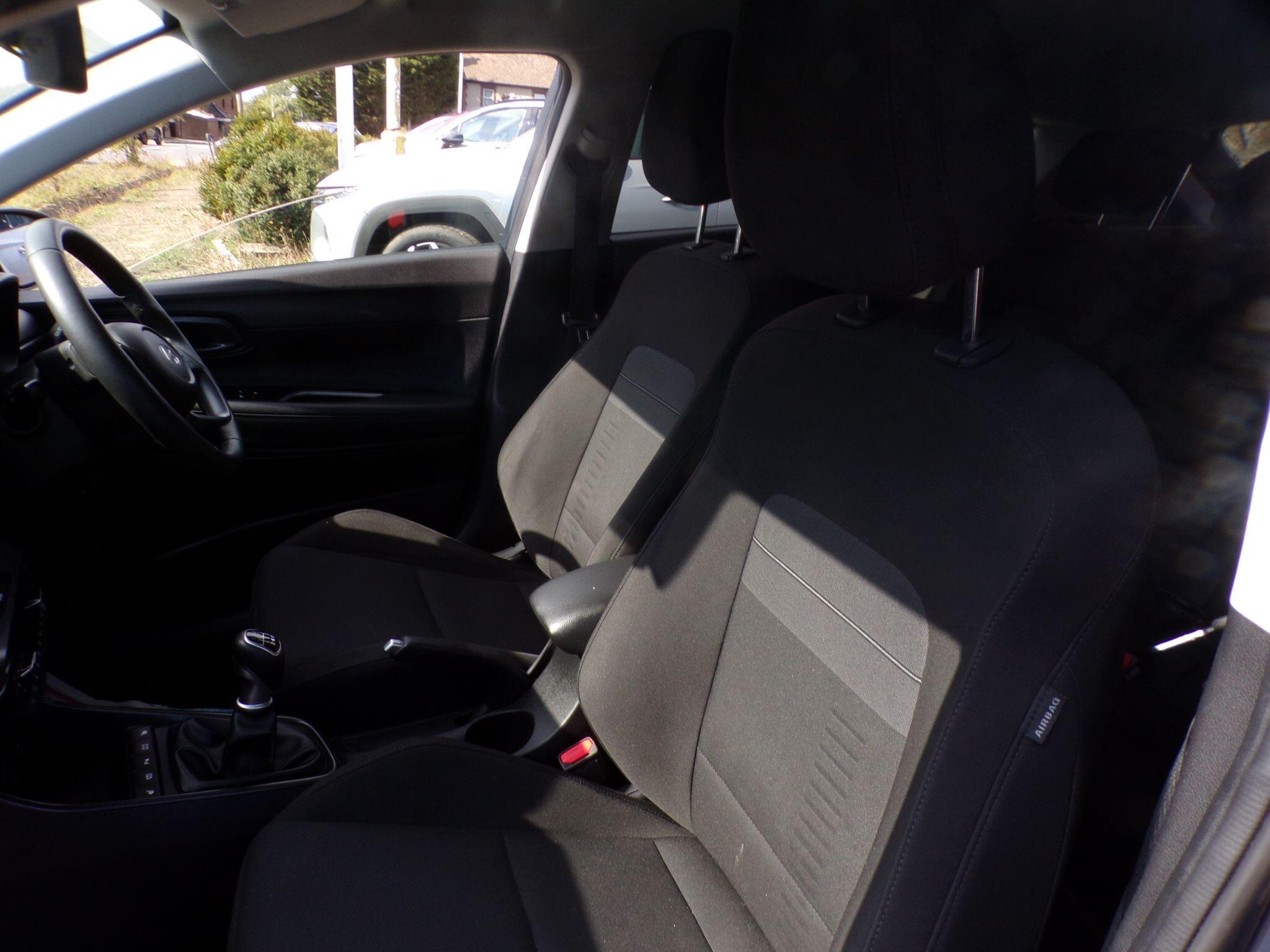 Hyundai Bayon view 15