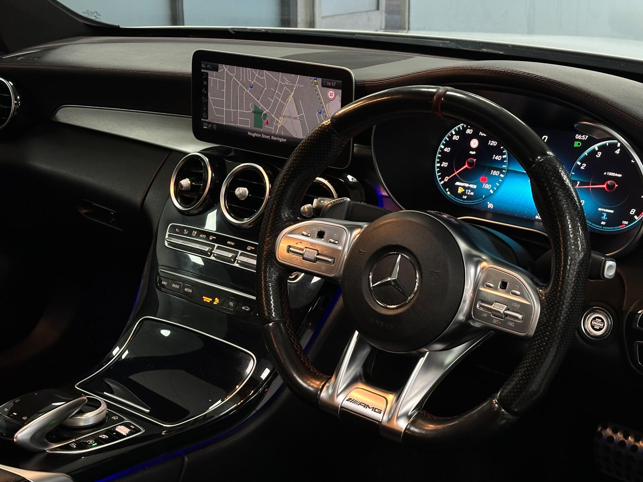 Mercedes-Benz C-Class view 17