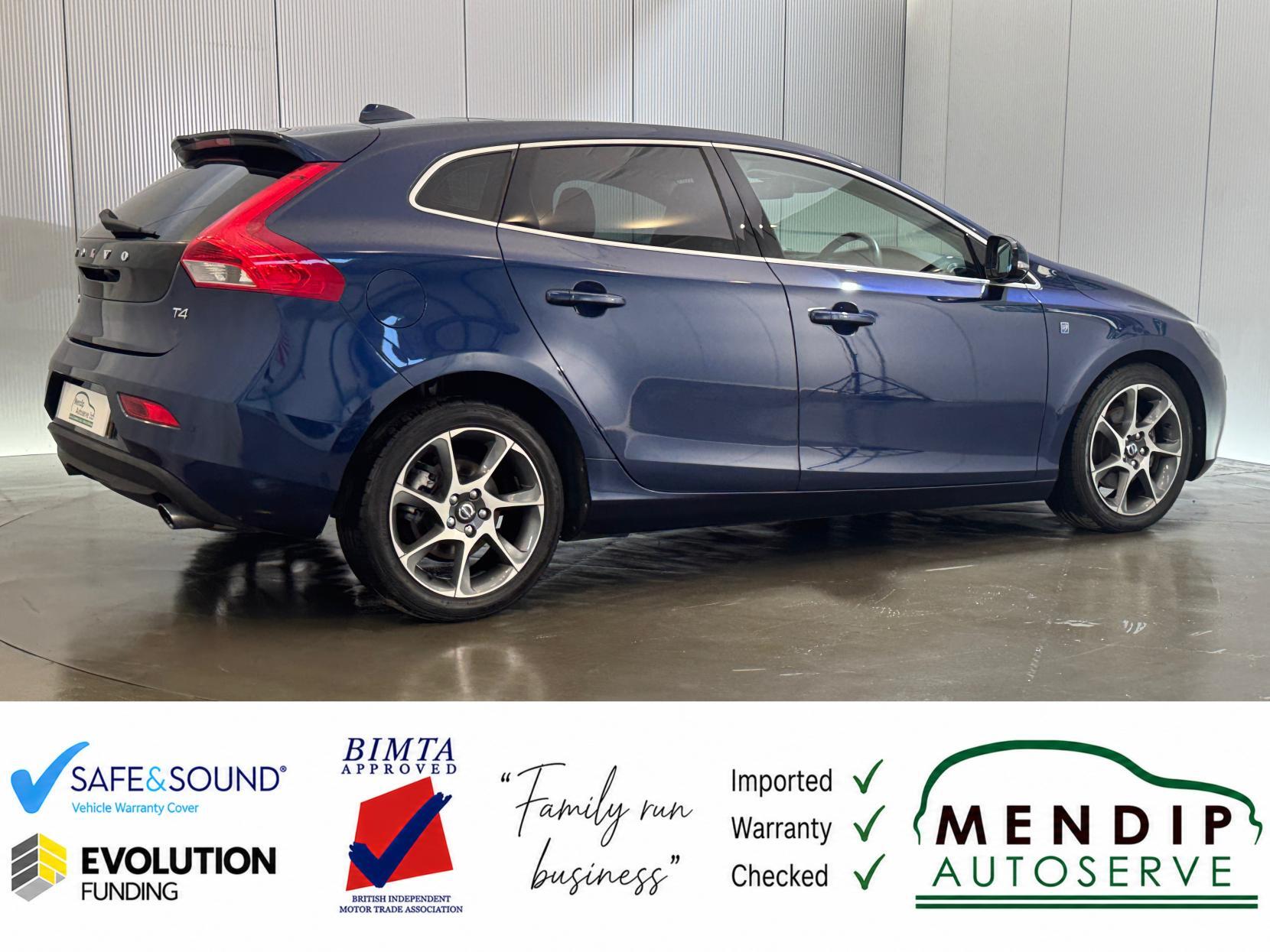 Volvo V40 view 30