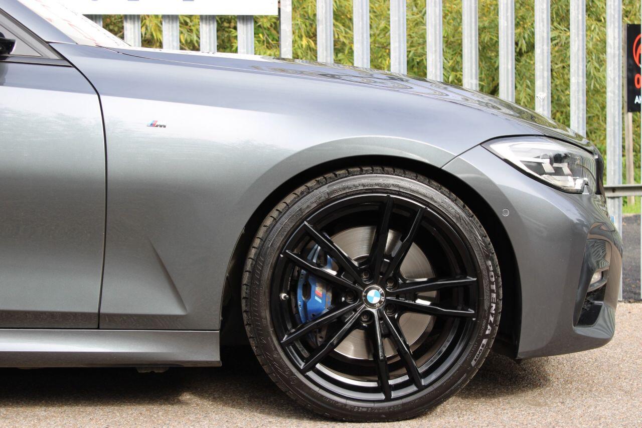 BMW 3 Series view 10