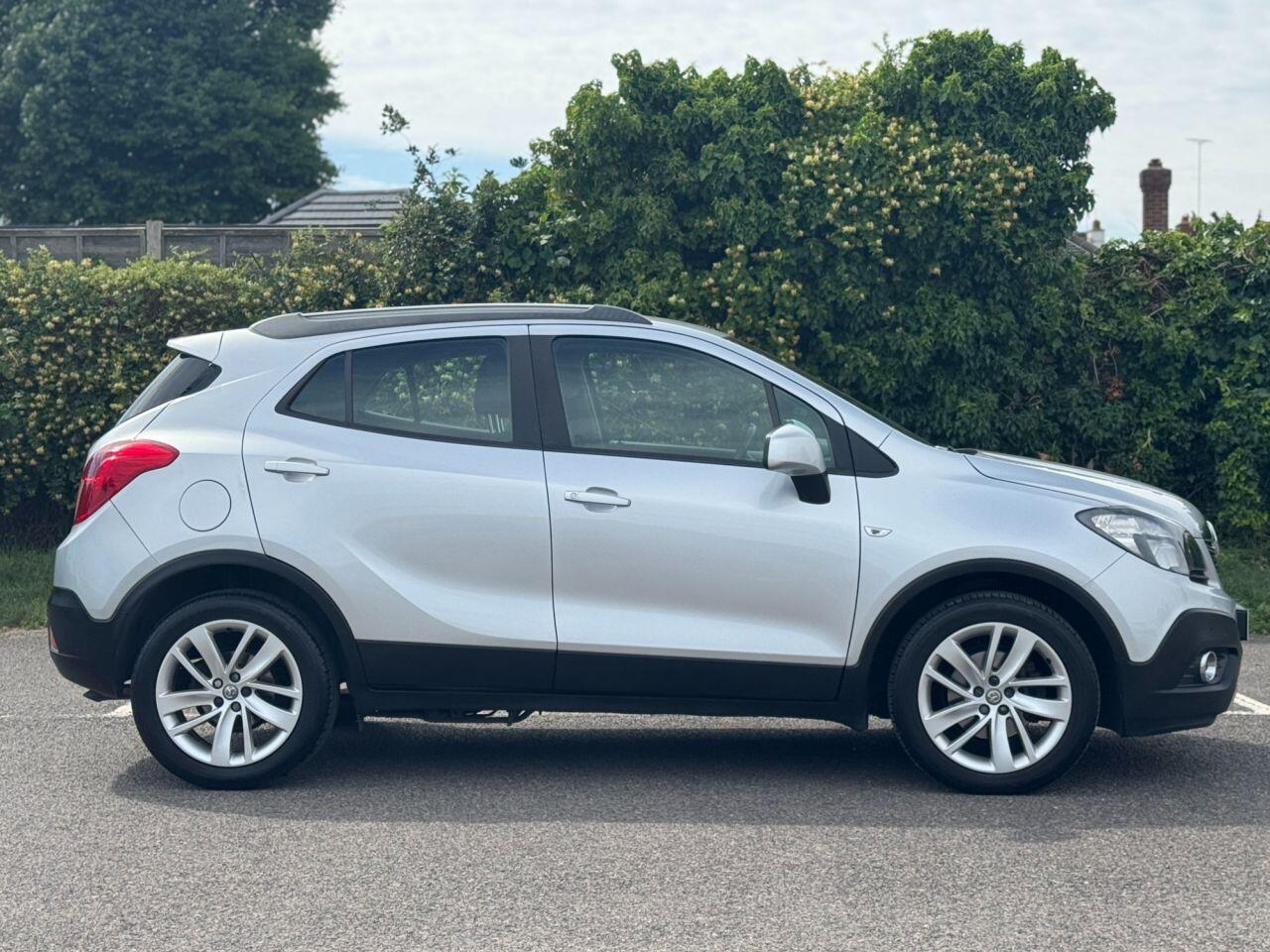 Vauxhall Mokka view 3