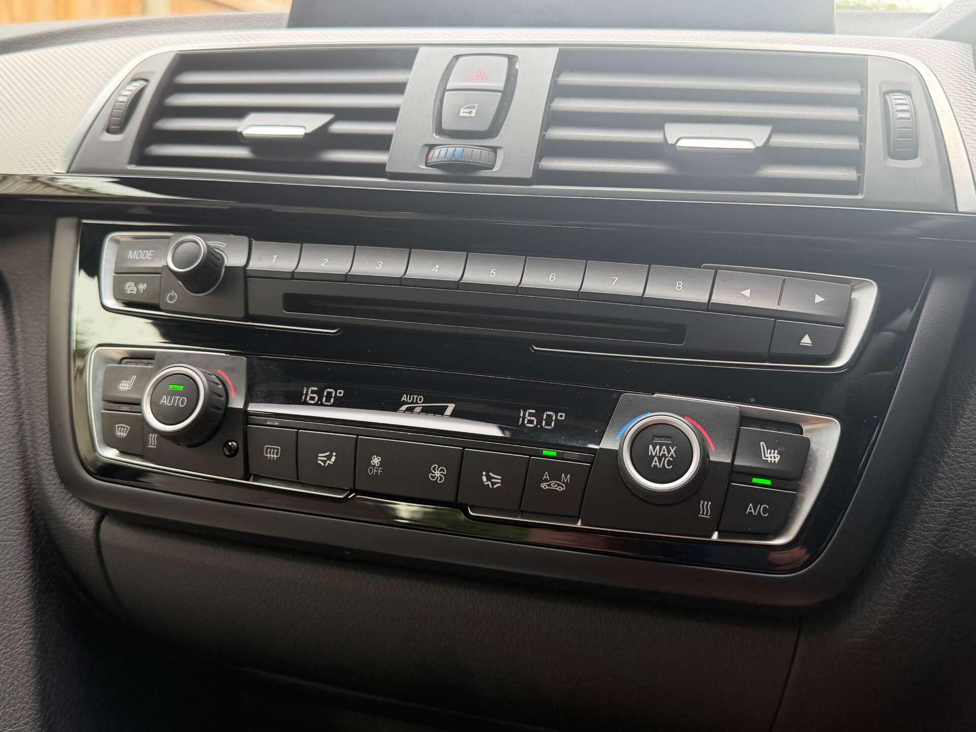 BMW 4 Series view 17