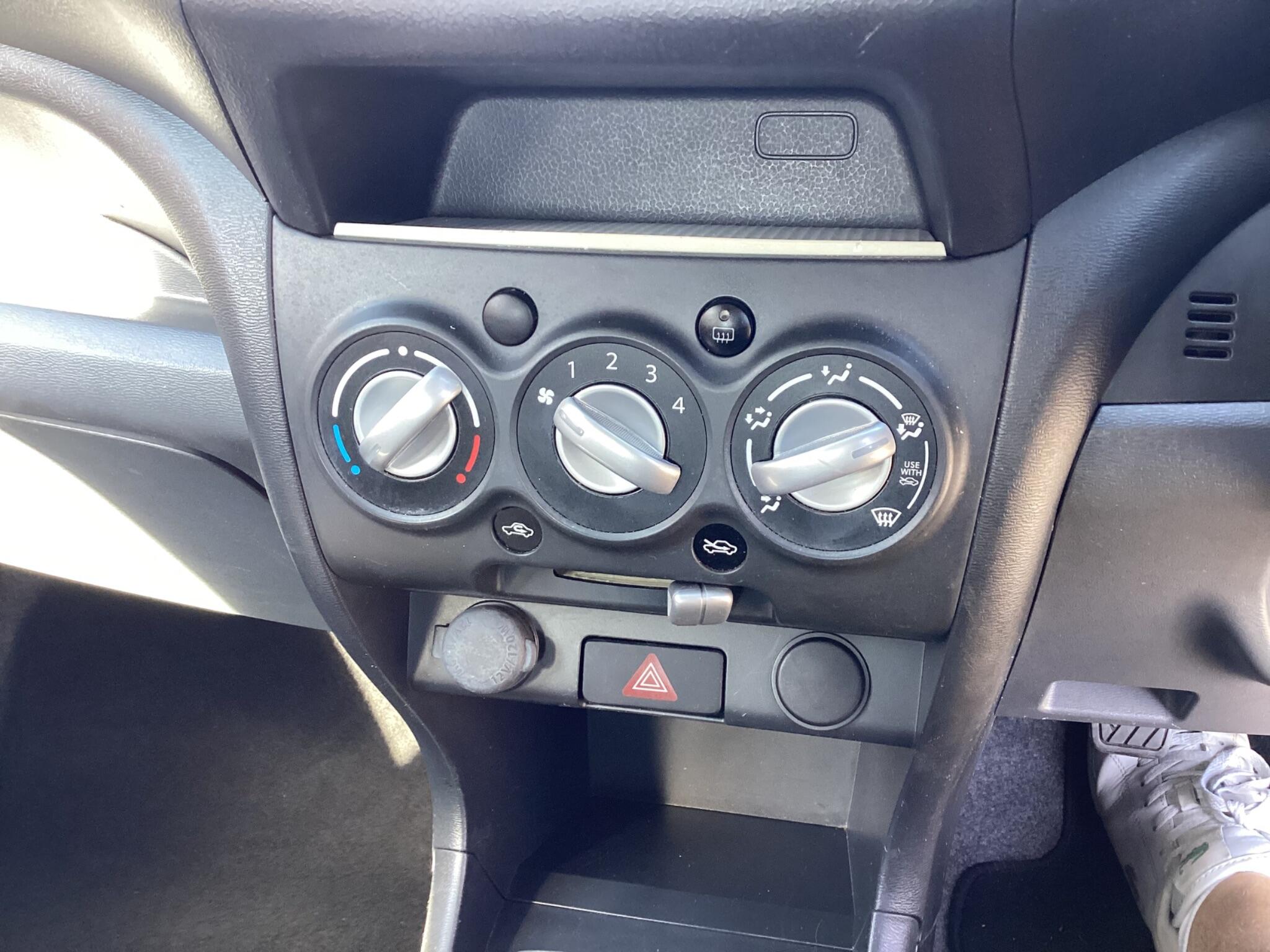 Suzuki Alto view 18