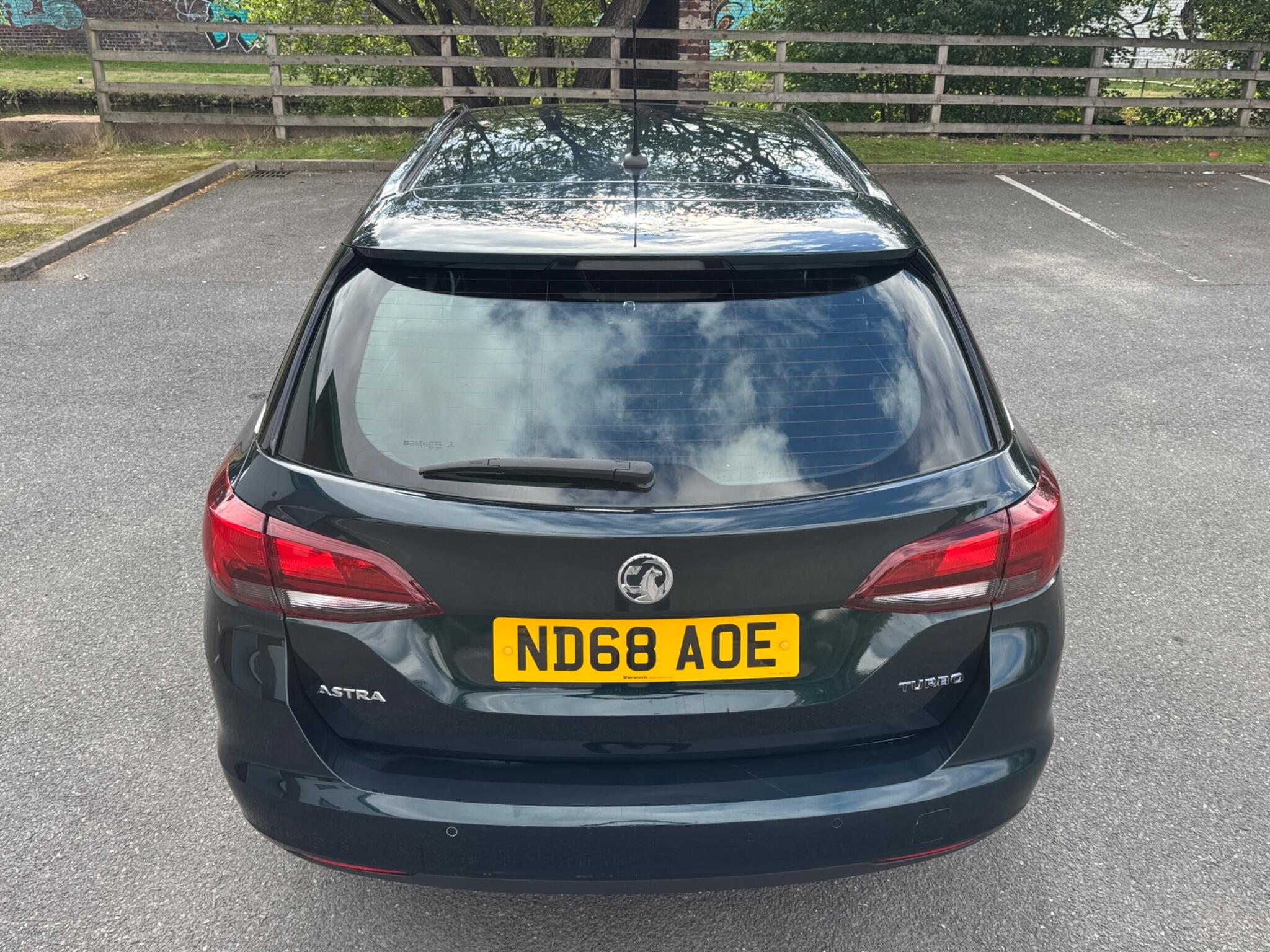 Vauxhall Astra view 6