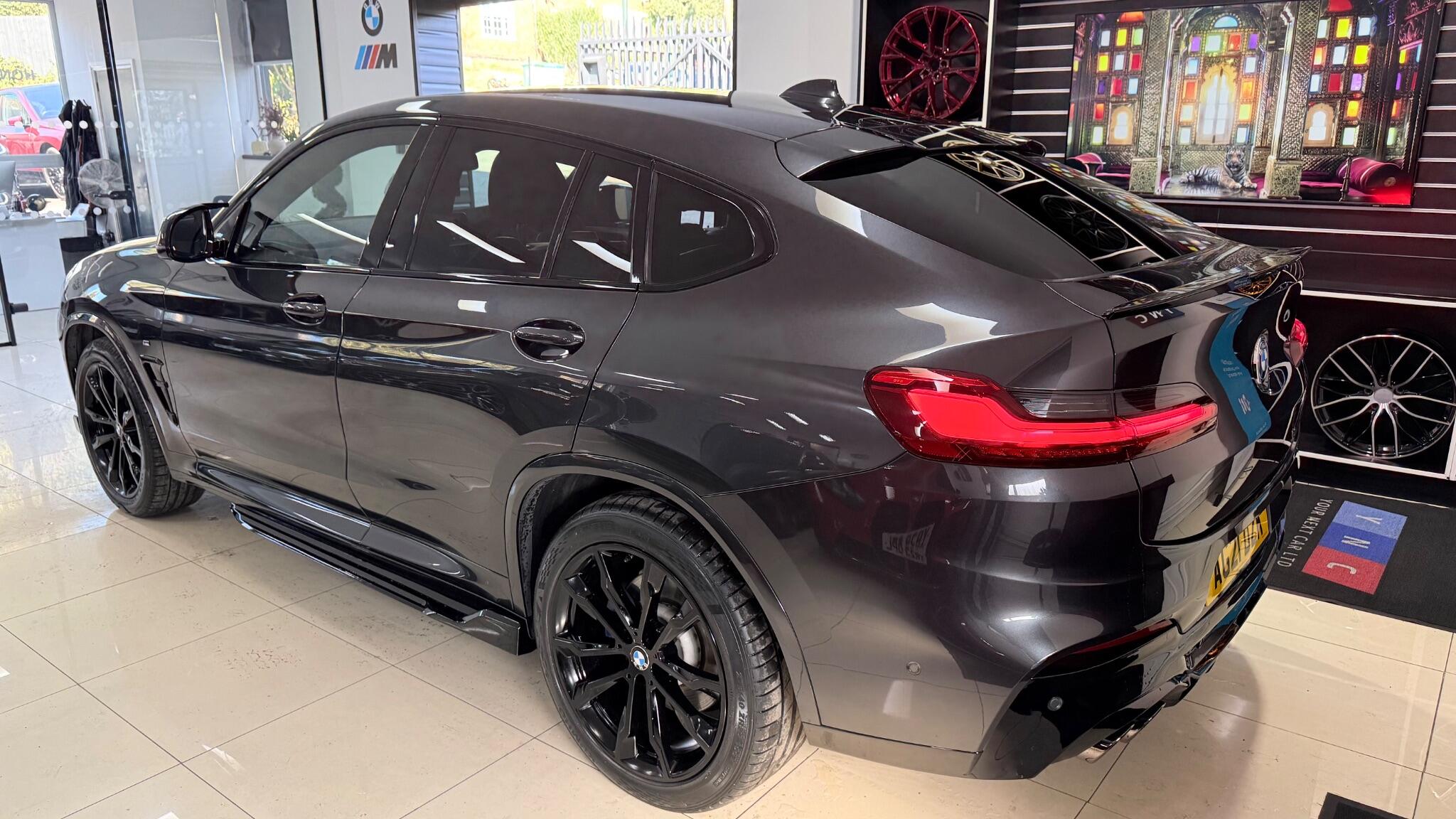 BMW X4 view 44