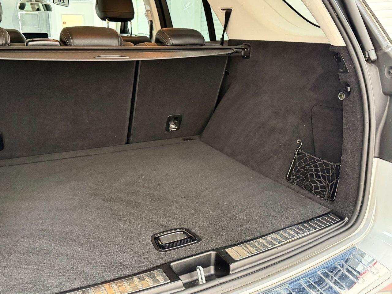 Mercedes-Benz Gle view 21