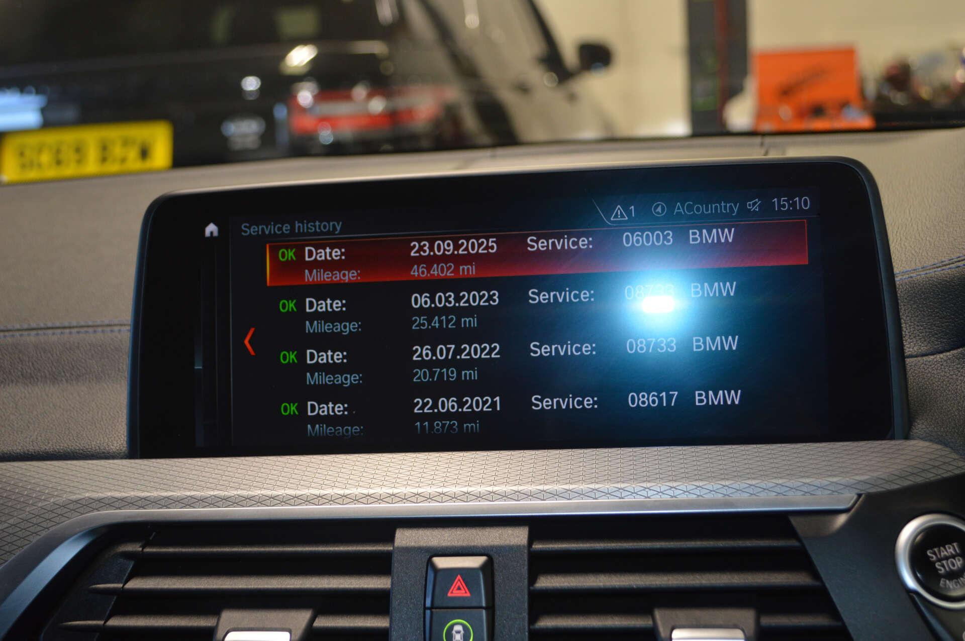 BMW X3 view 22