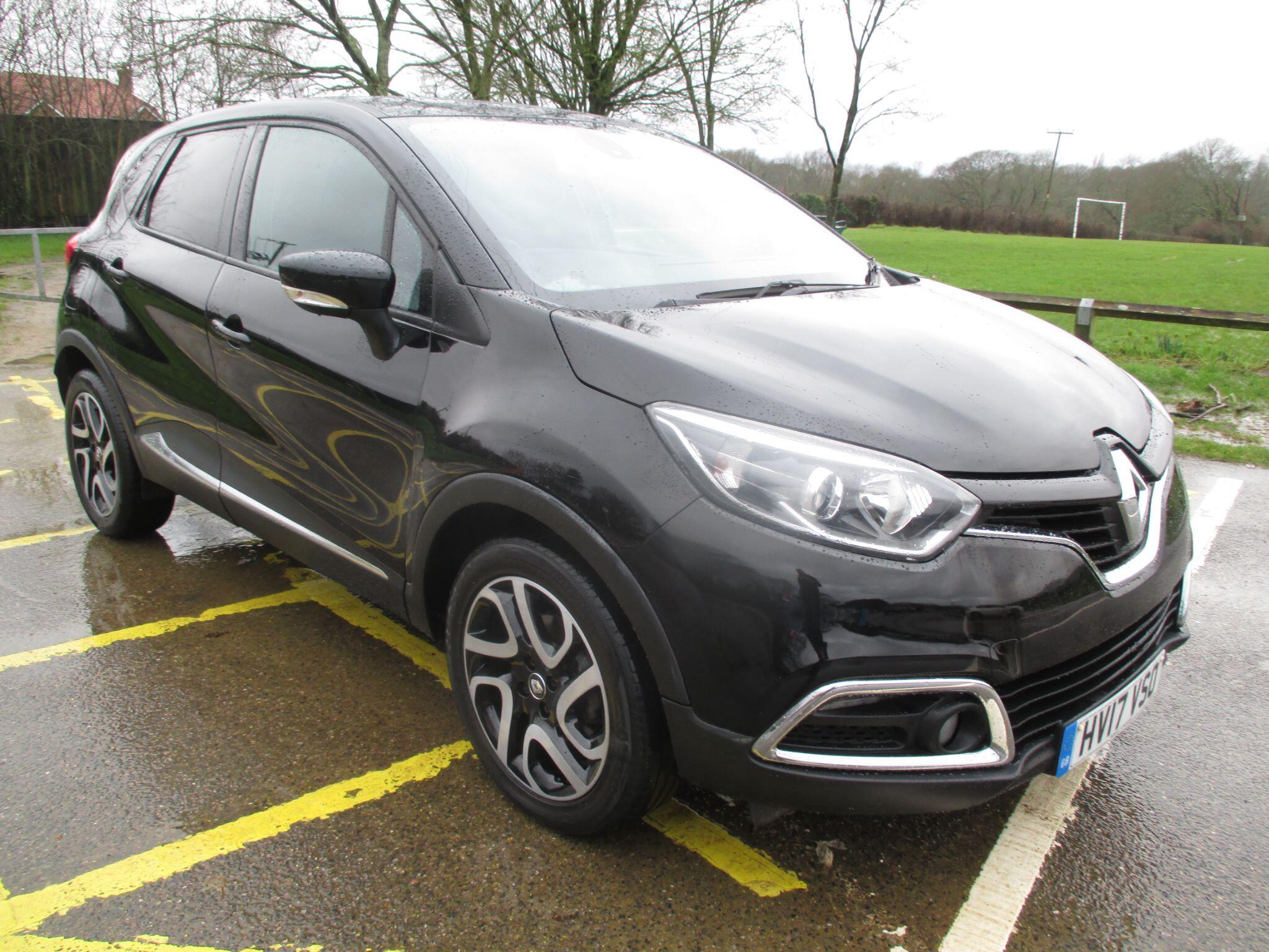 2017 Renault Captur 1.2 TCe ENERGY Dynamique S Nav Euro 6 (s/s) 5dr • 67,252 miles image 3