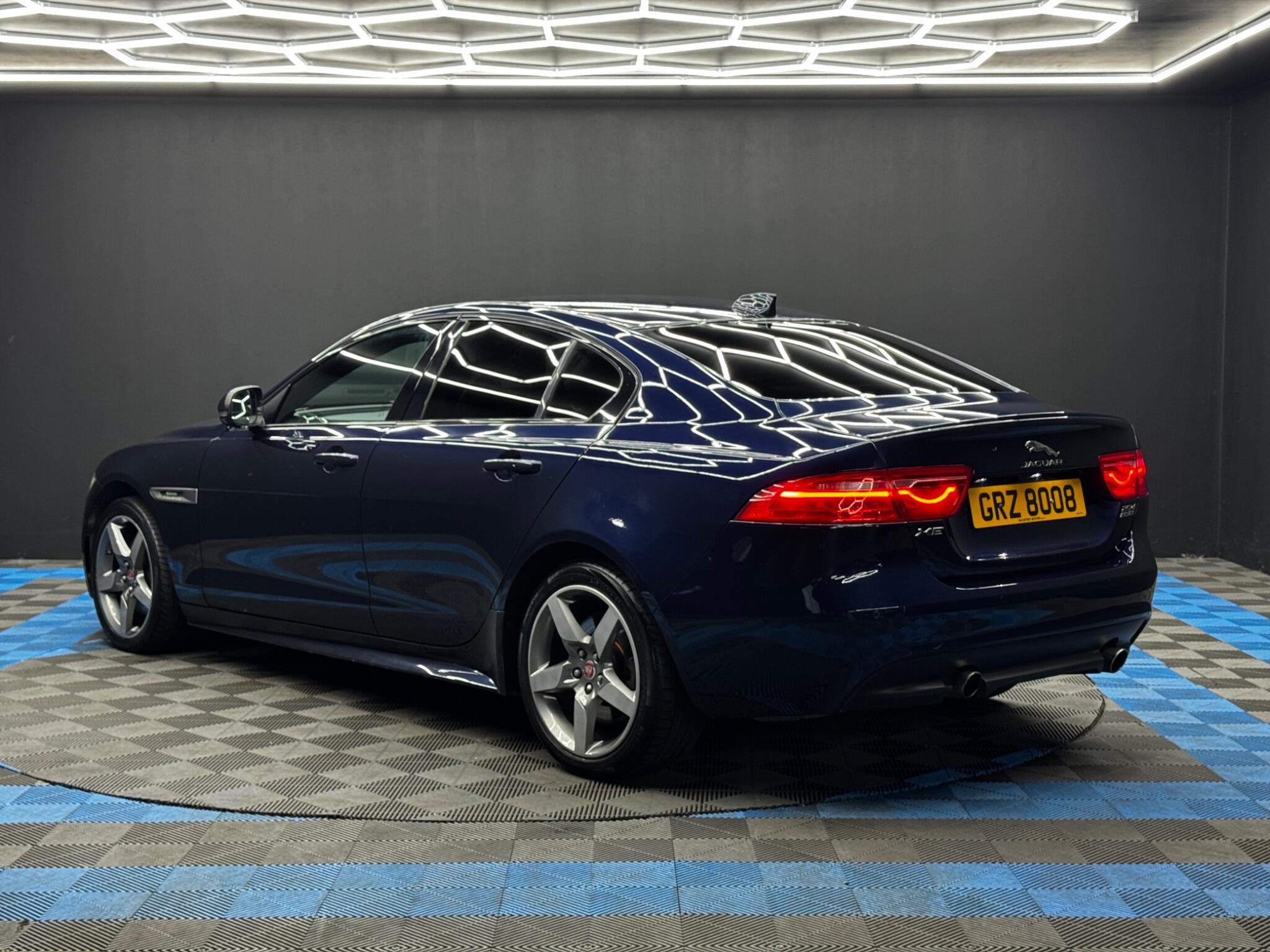 Jaguar XE view 7