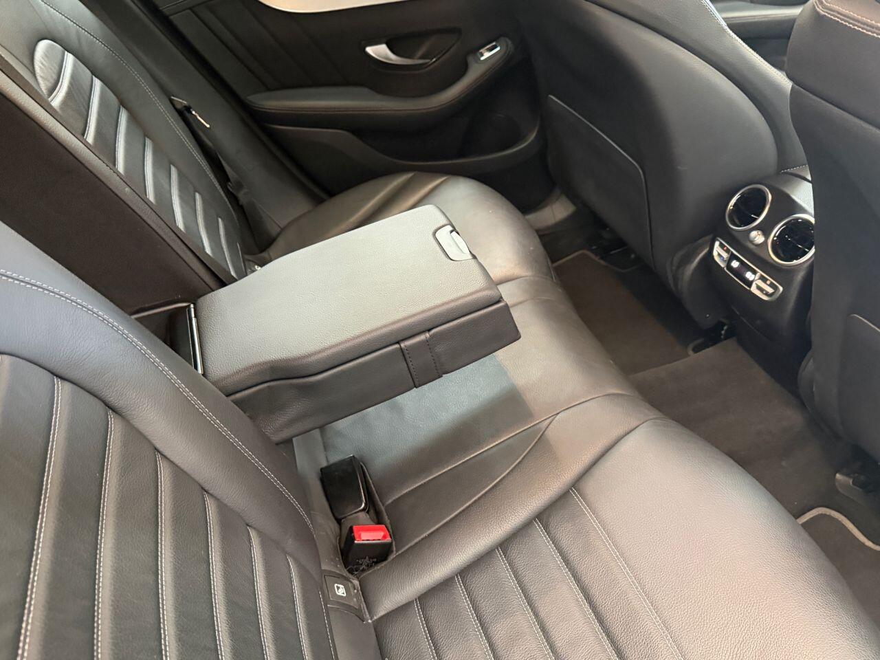 Mercedes-Benz GLC view 18