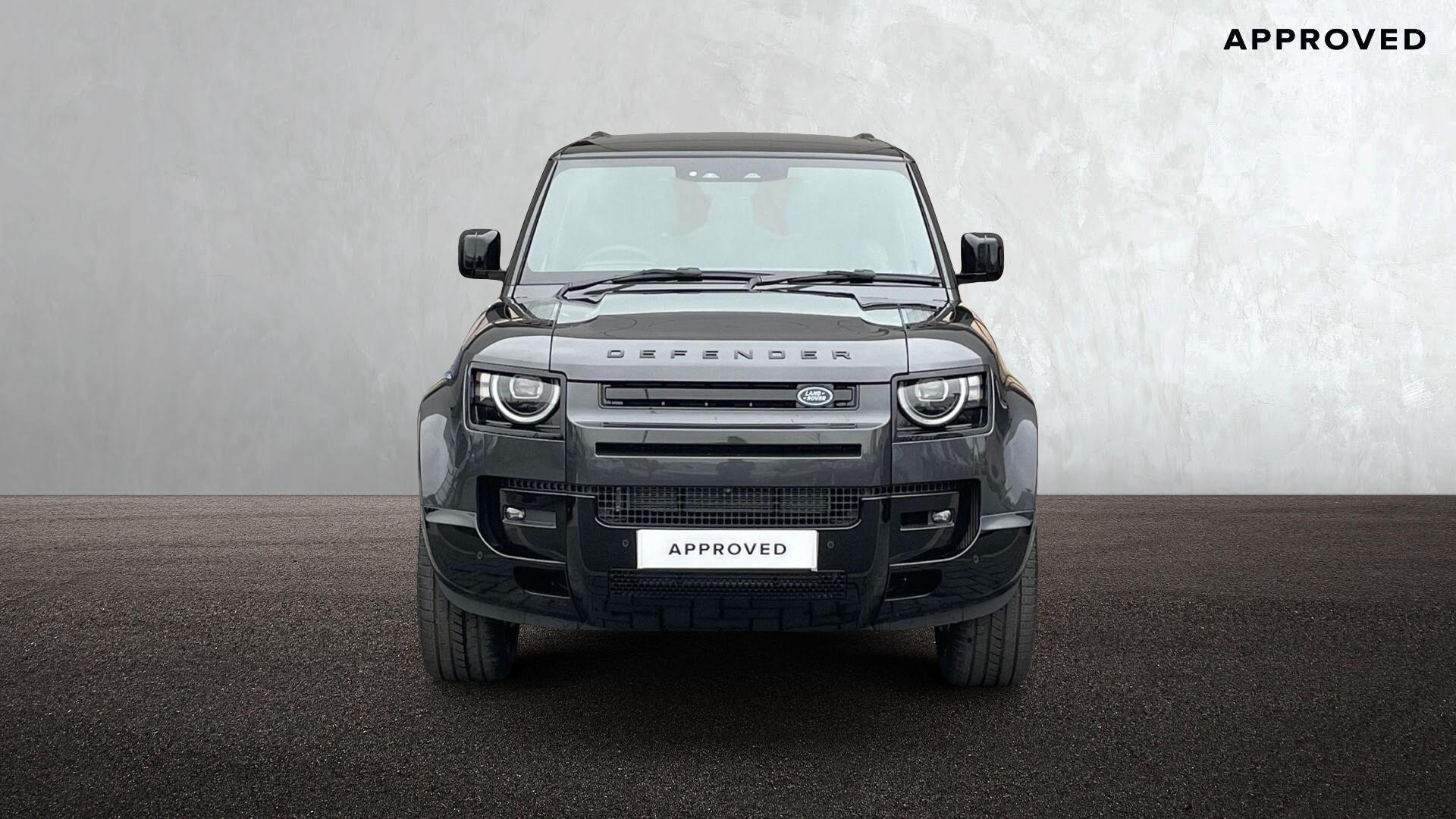 Land Rover Defender view 7