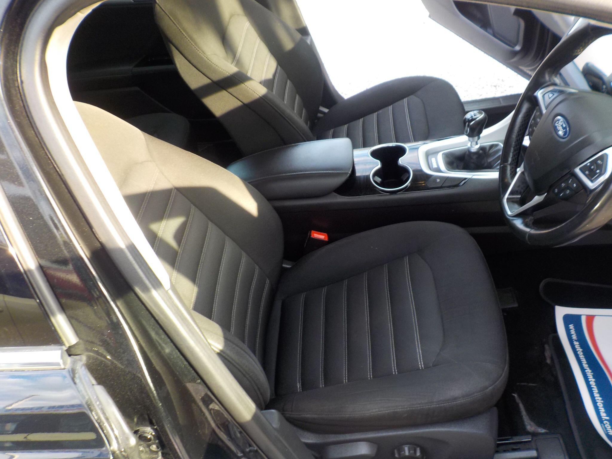 Ford Mondeo 2.0 TDCi ECOnetic Zetec Euro 6 (s/s) 5dr