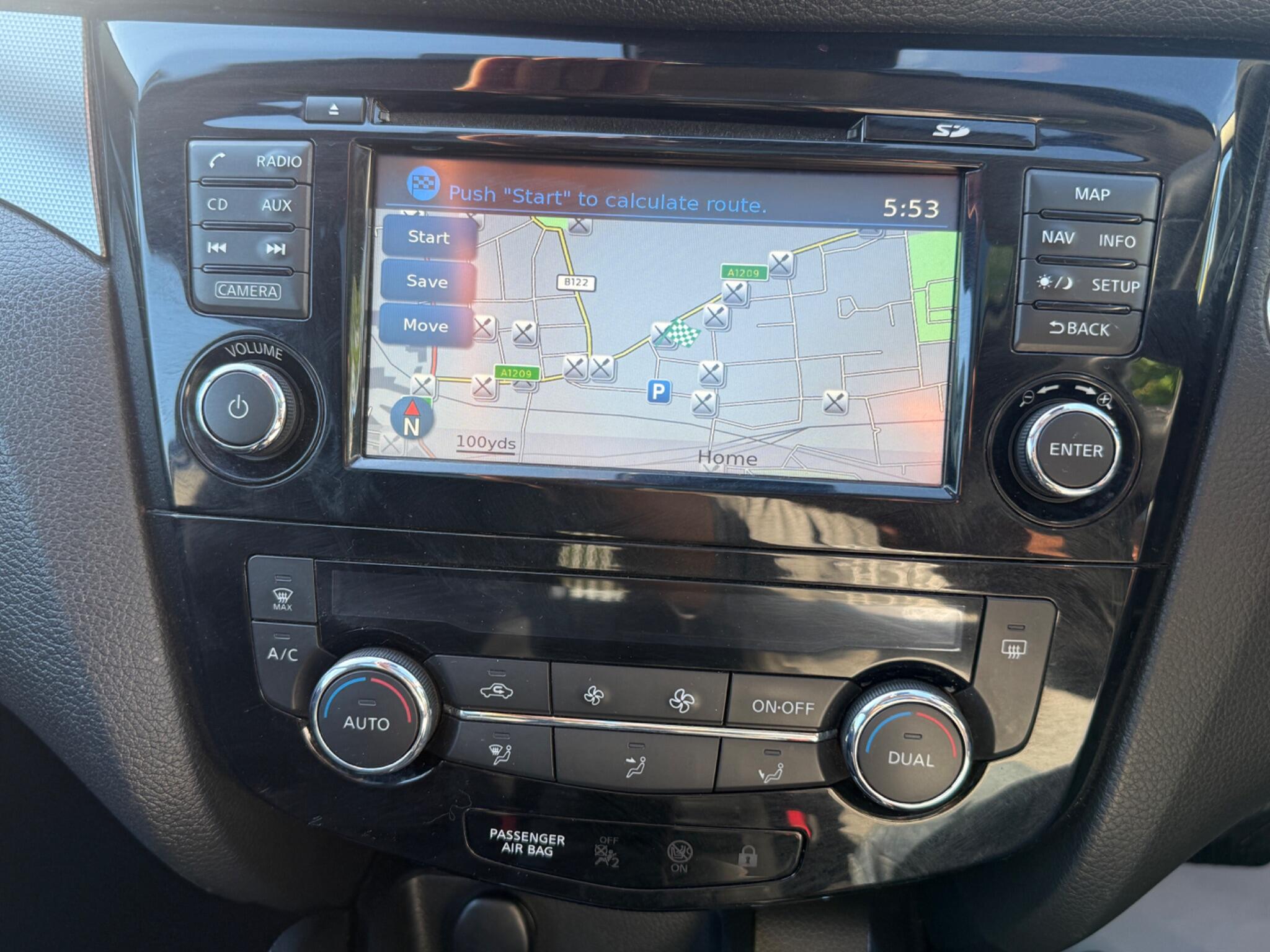 2017 Nissan Qashqai image 43