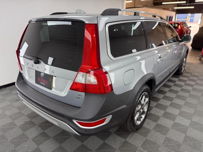 2009 Volvo XC70 image 4