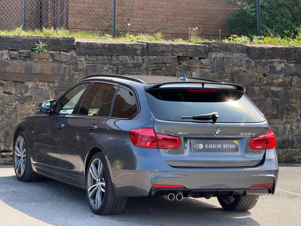 BMW 3 Series view 5