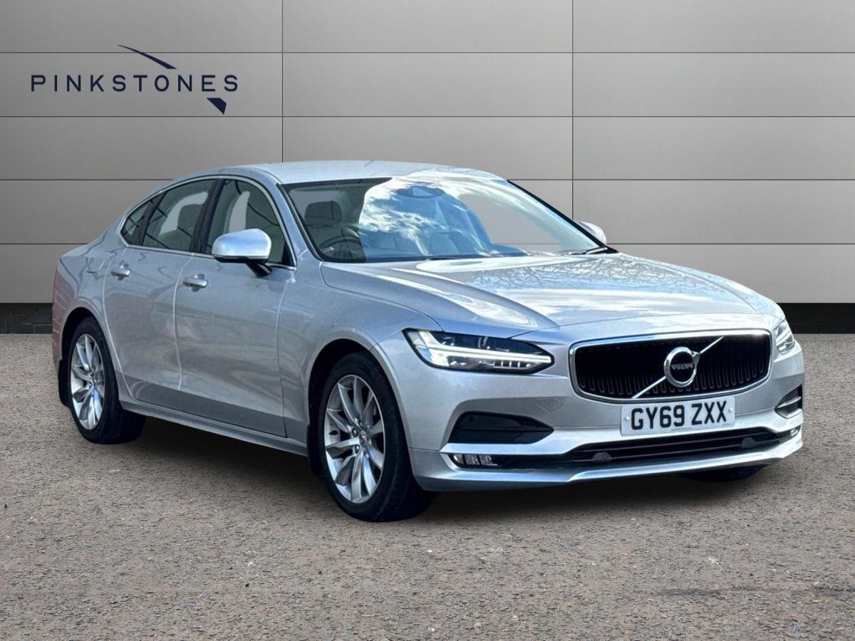 2019 Volvo S90 2.0 T4 Momentum Plus