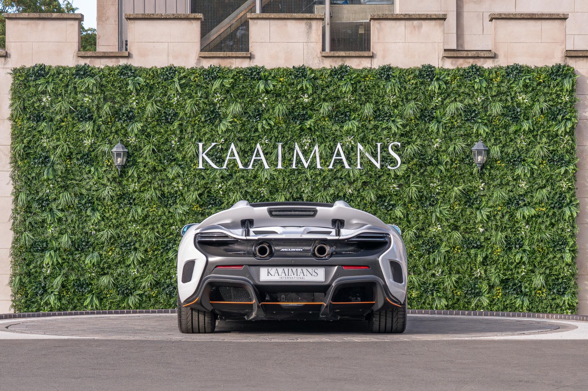 Mclaren 675LT view 5