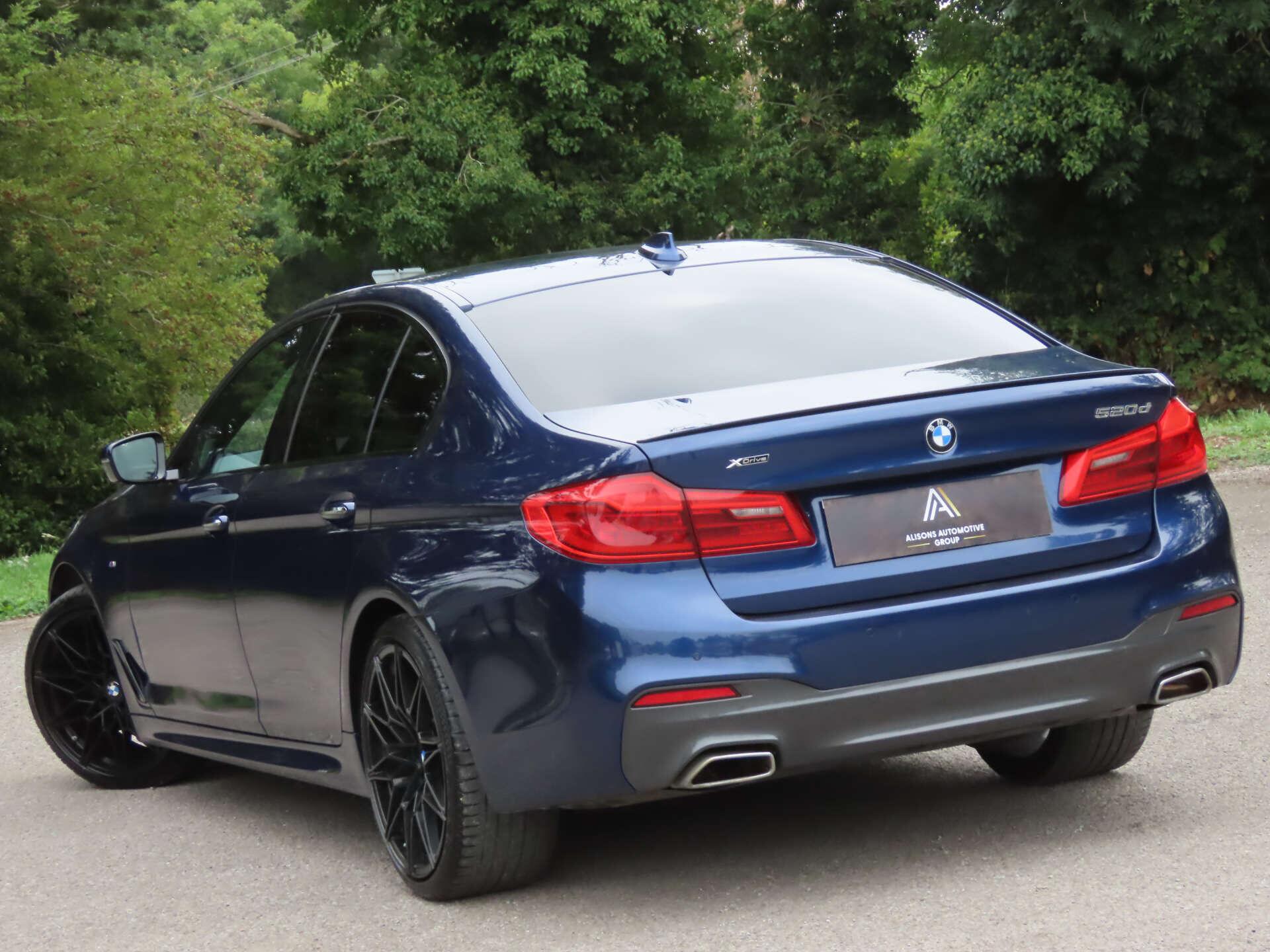 BMW 5 Series view 6