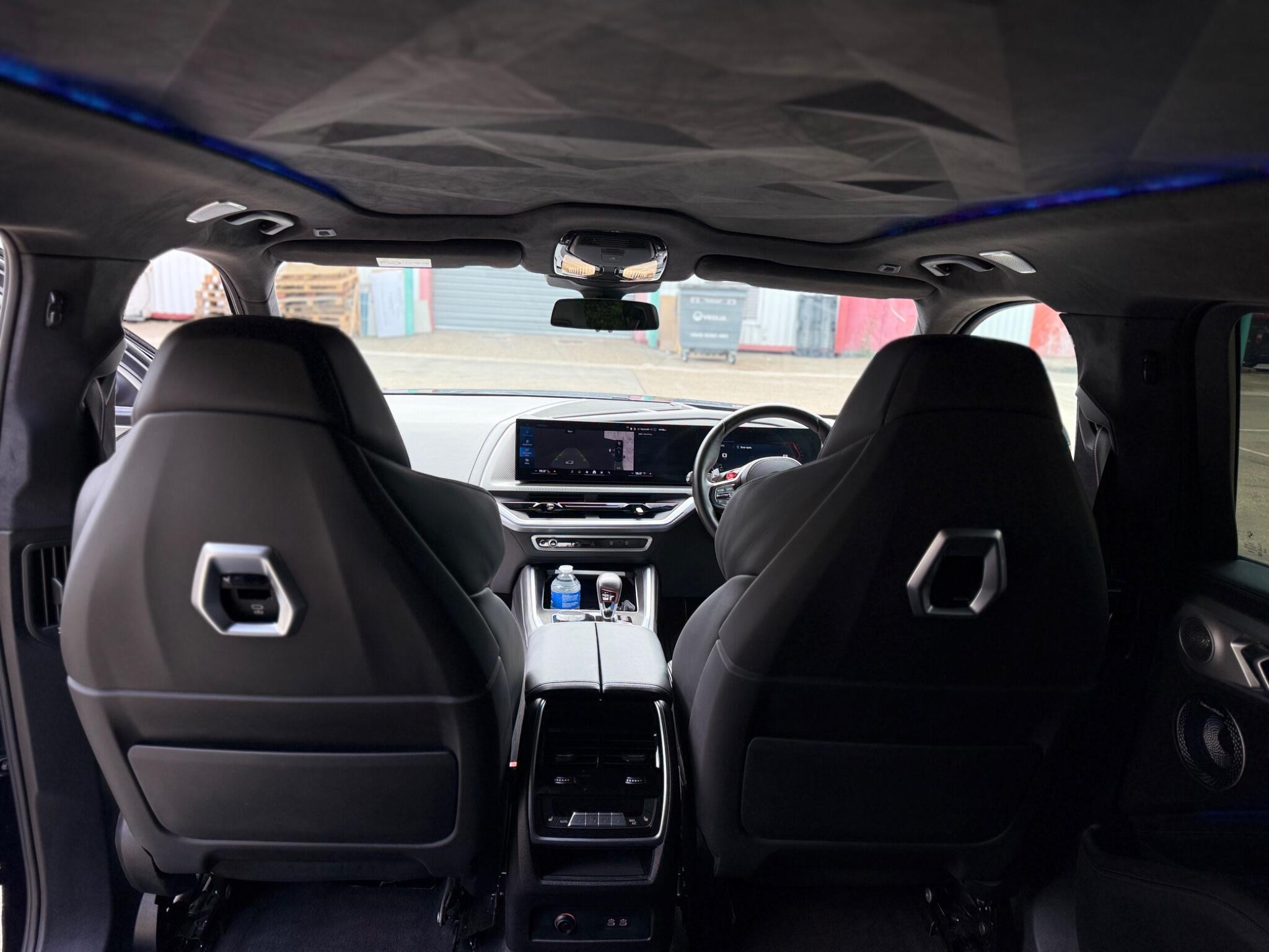 BMW XM view 21