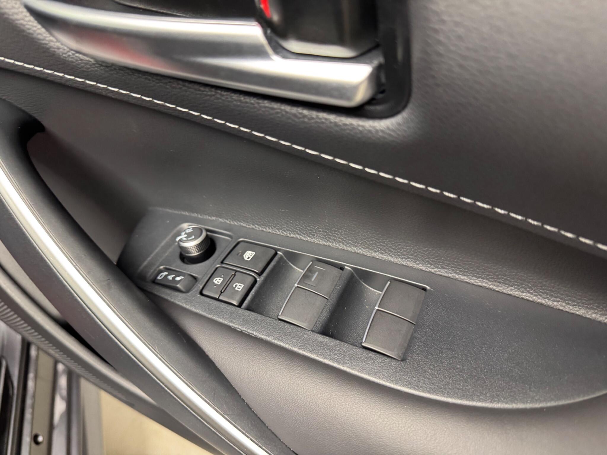Toyota Corolla view 10