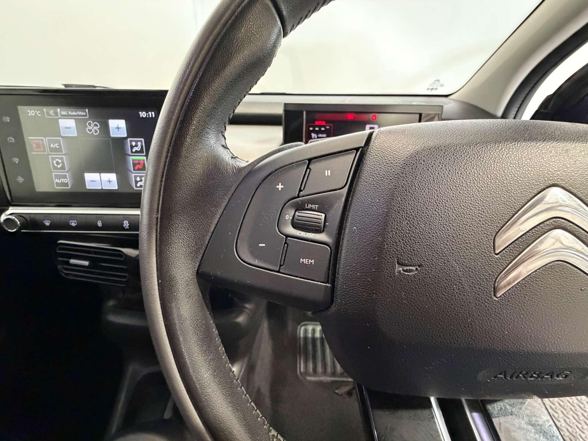 Citroen C4 Cactus view 26