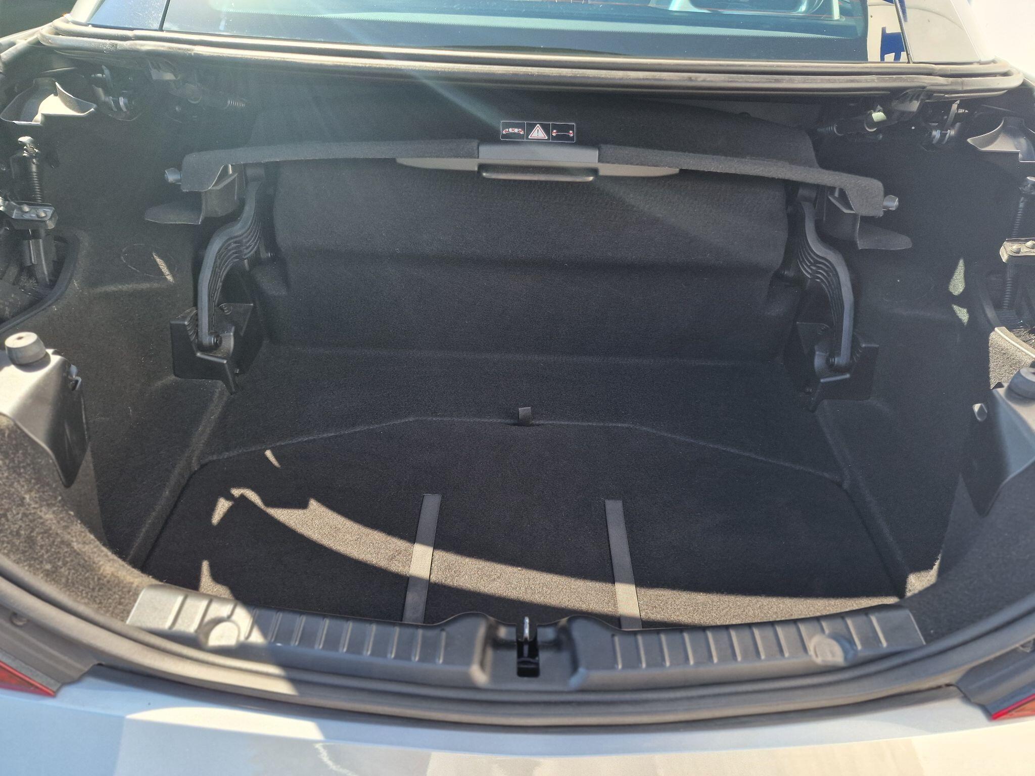 Mercedes-Benz SLK view 47