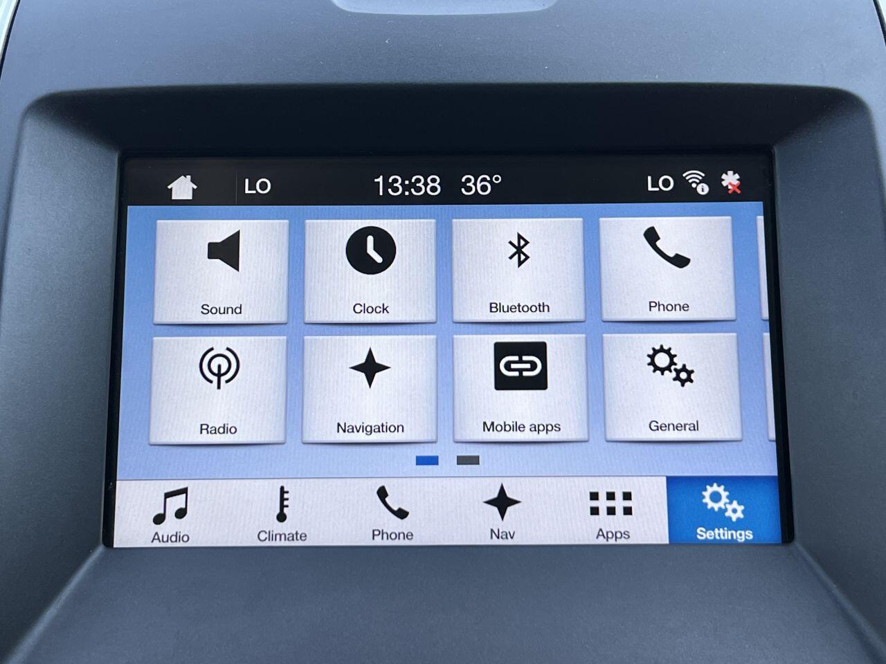 Ford Edge view 54