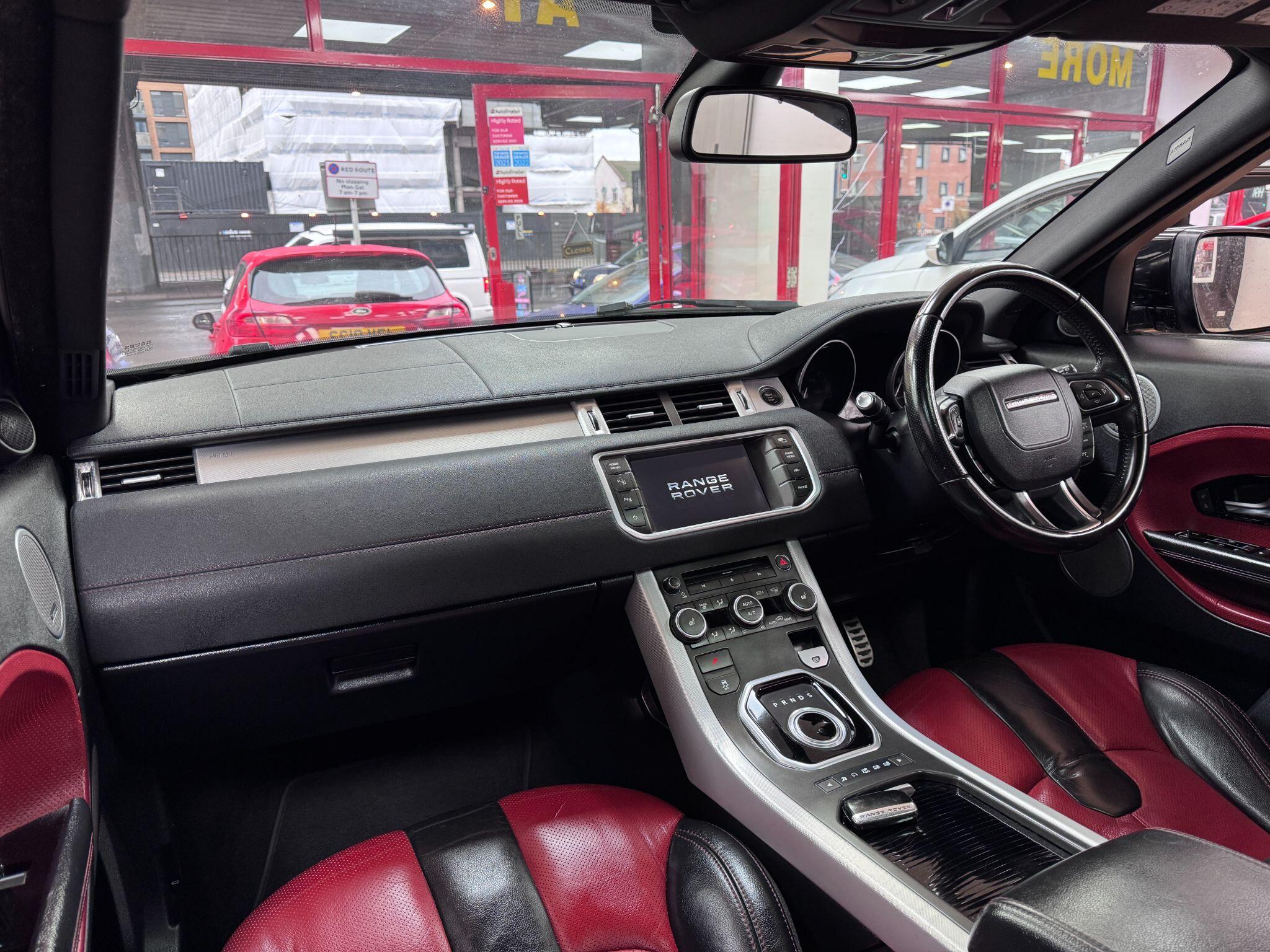 2012 Land Rover Range Rover Evoque image 32