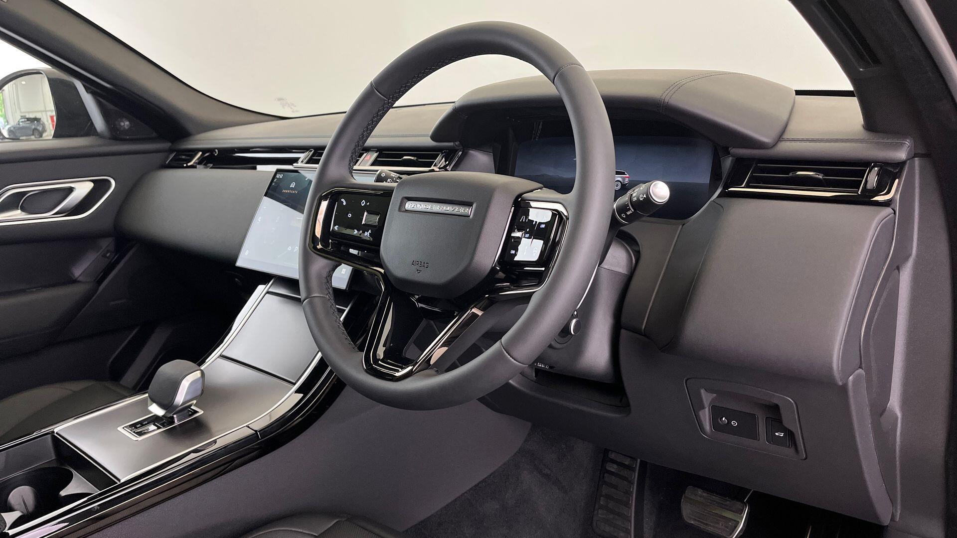 Land Rover Range Rover Velar view 33