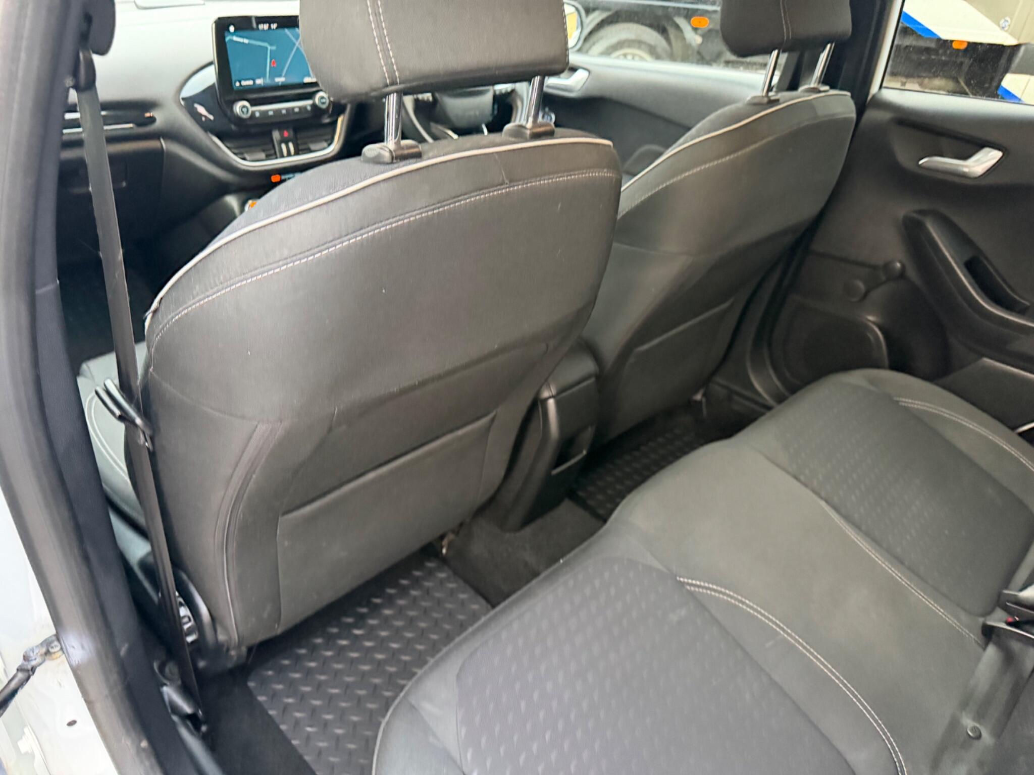 Ford Fiesta view 67