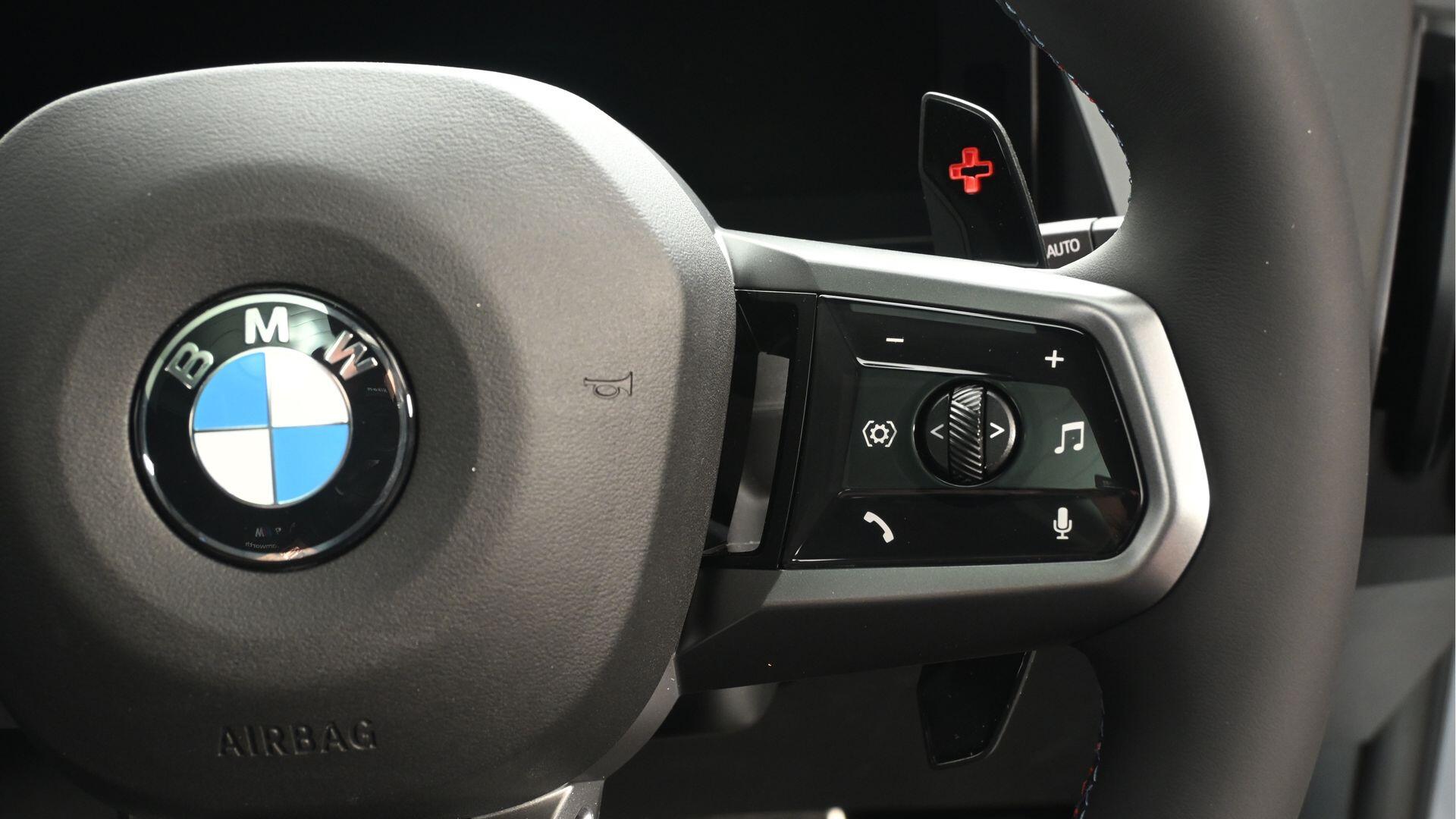 BMW X3 view 18