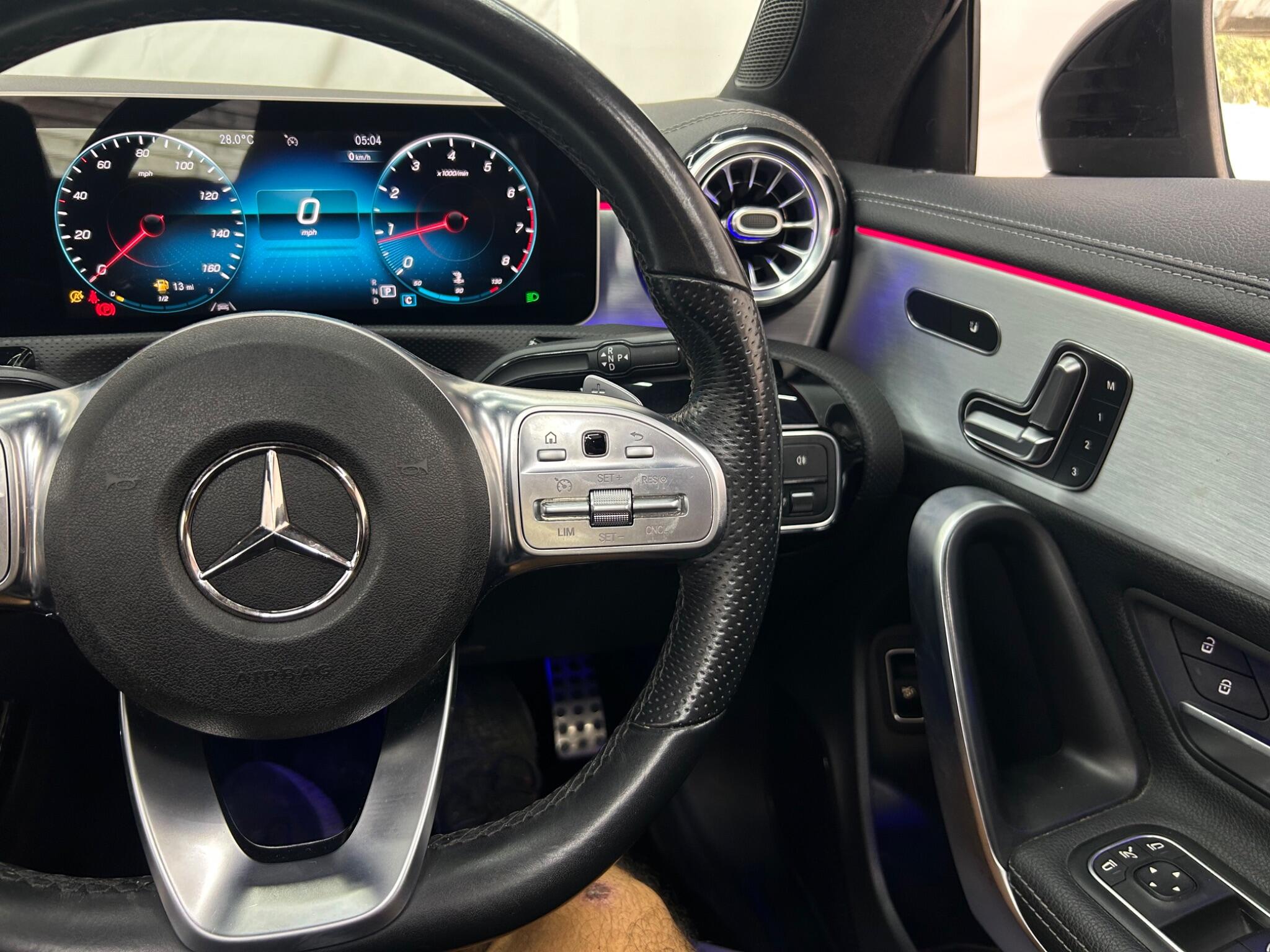 Mercedes-Benz Cla view 39