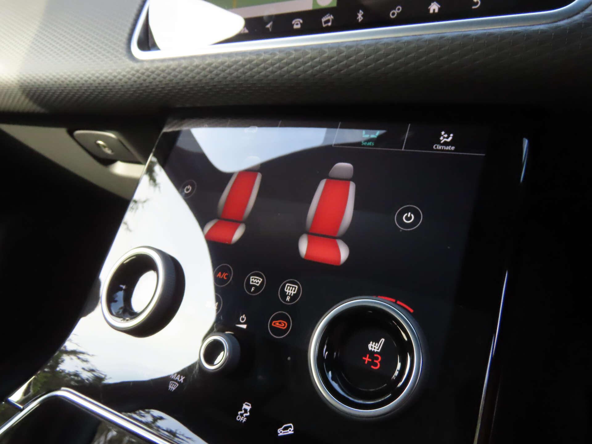 Land Rover Range Rover Velar view 14