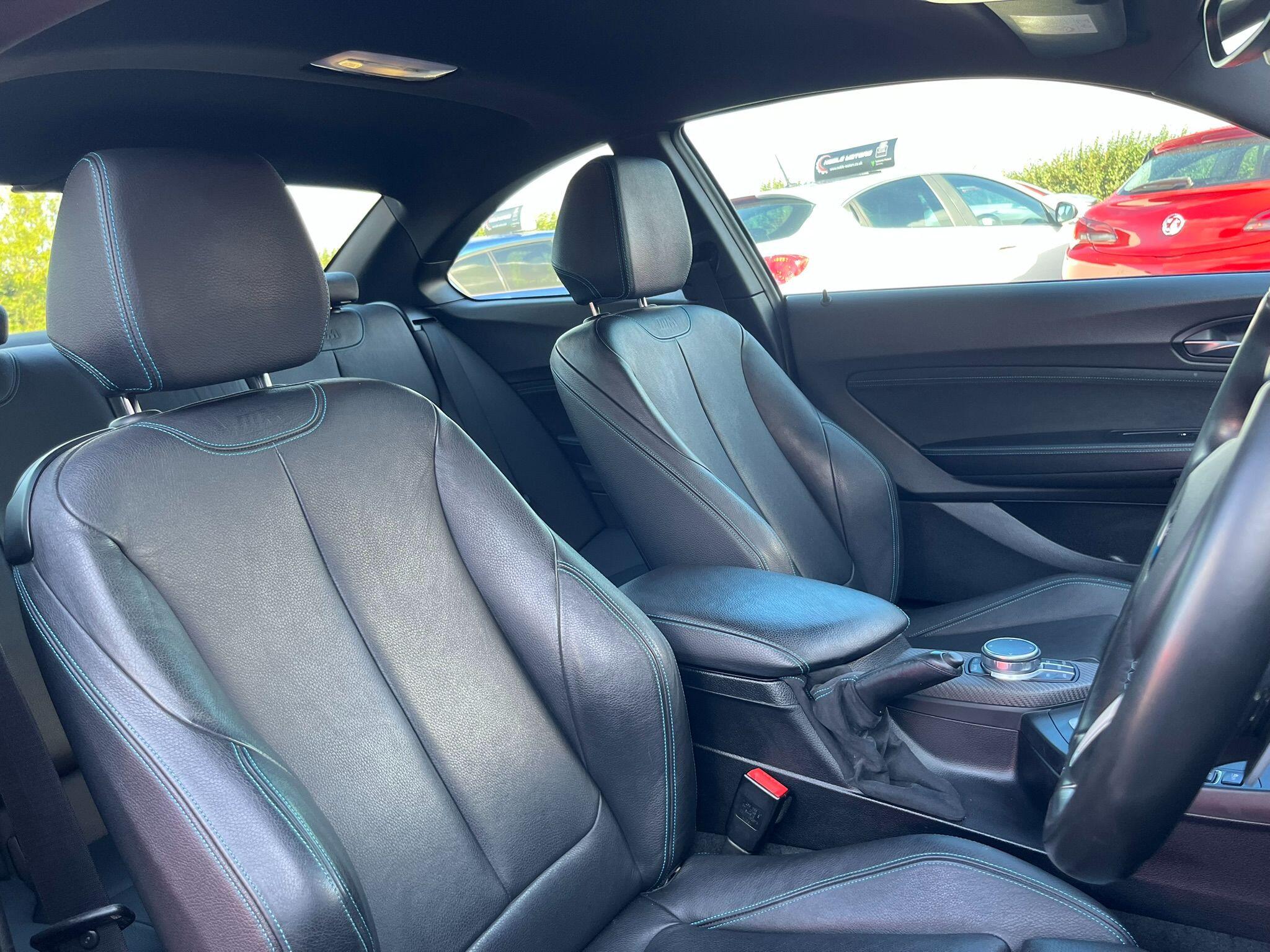 BMW M2 view 12