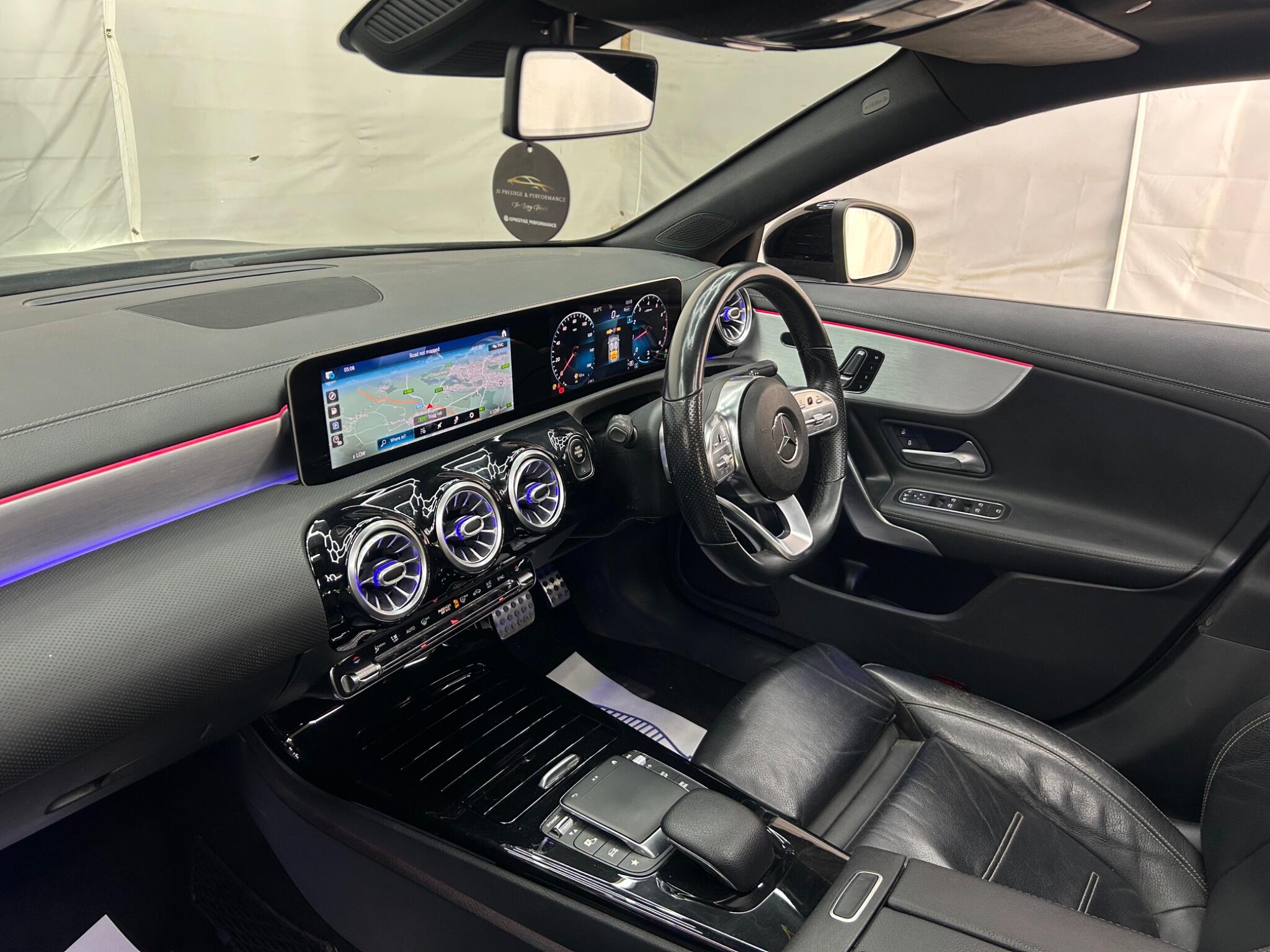 Mercedes-Benz Cla view 17