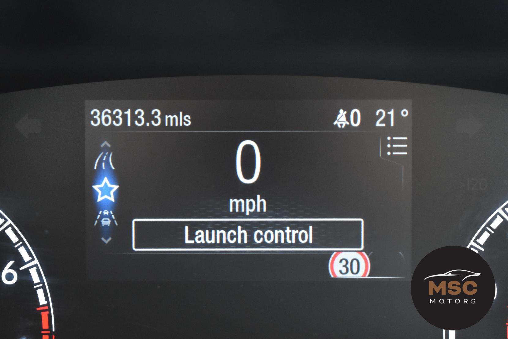 Ford Focus view 49