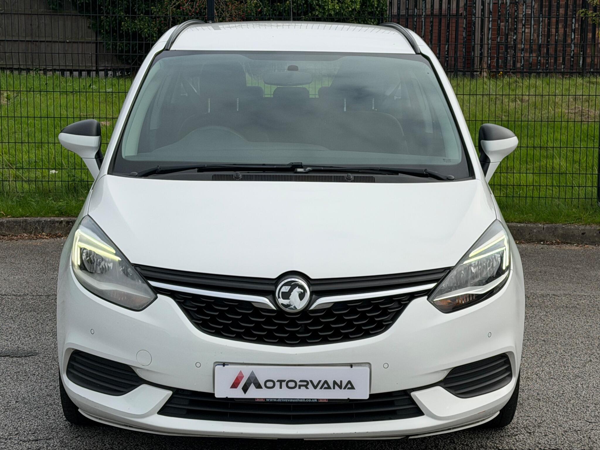 Vauxhall Zafira Tourer view 2