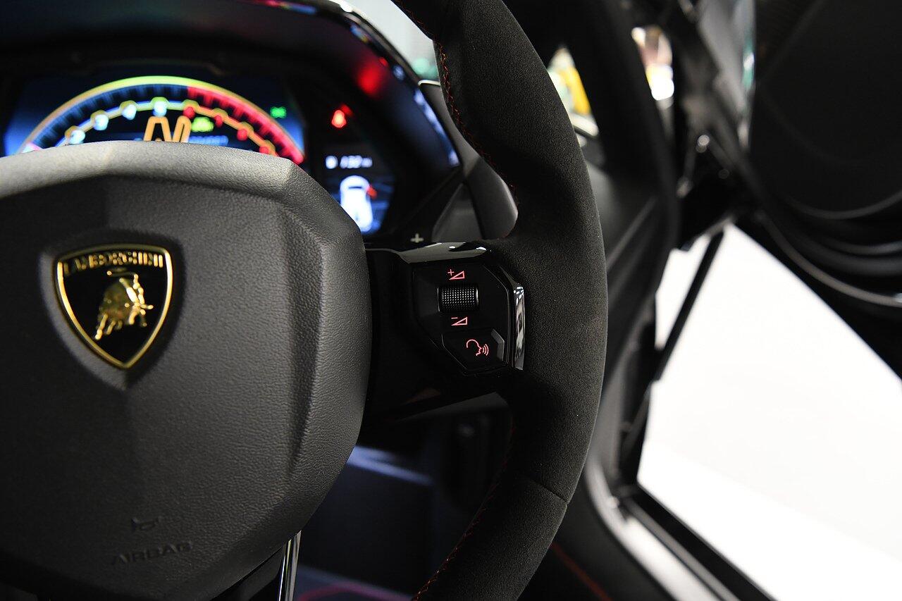 Lamborghini Aventador view 23