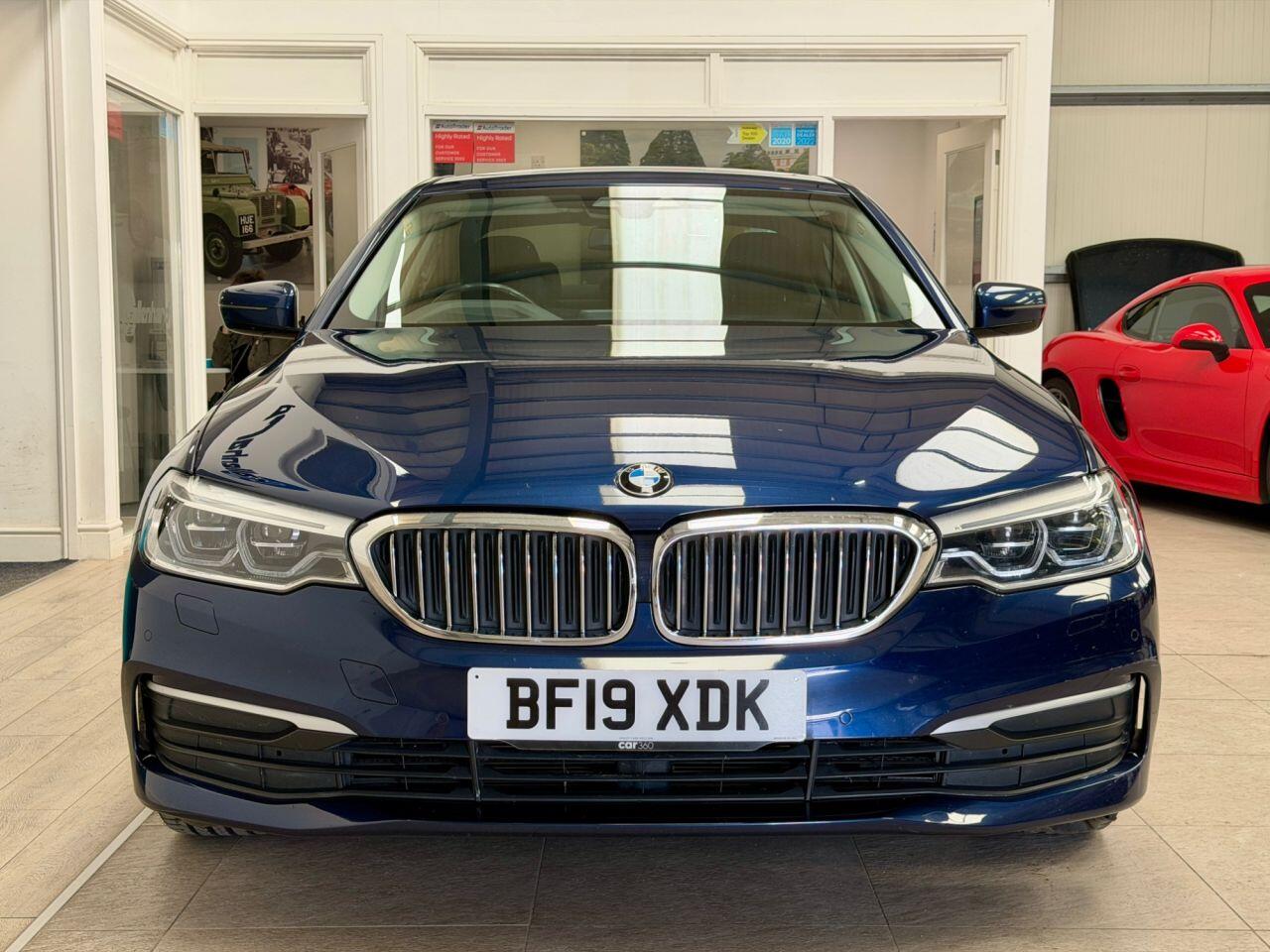 BMW 5 Series view 12