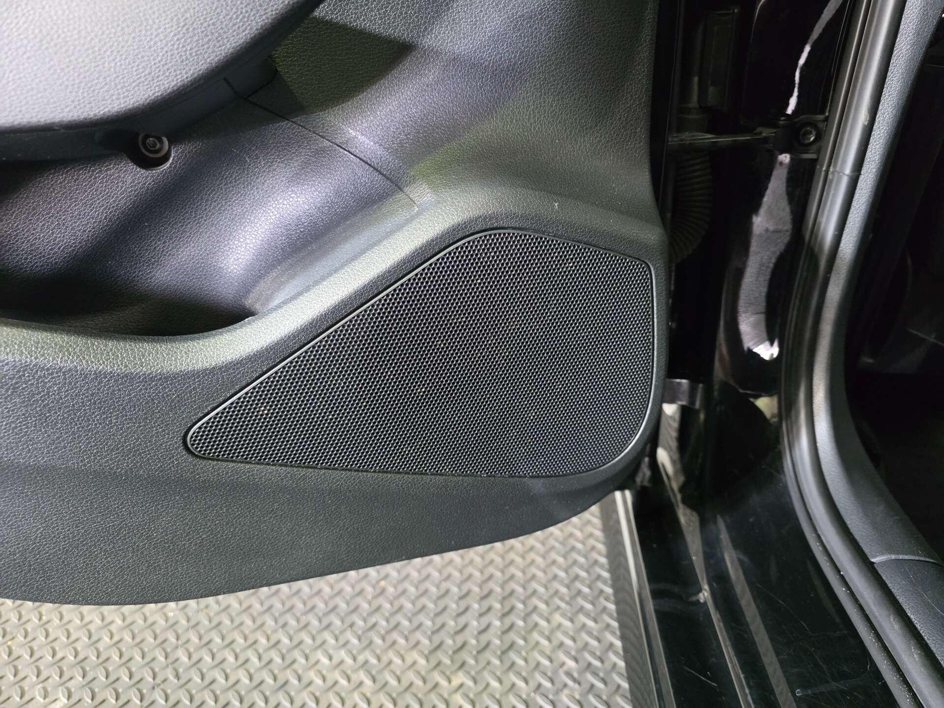 Audi A3 view 45