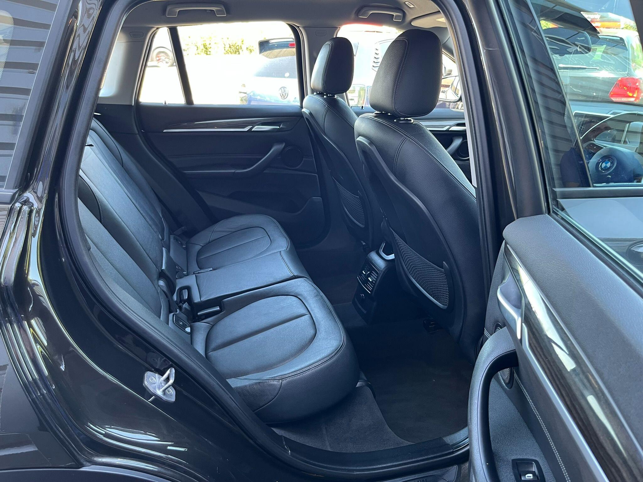 BMW X1 view 34