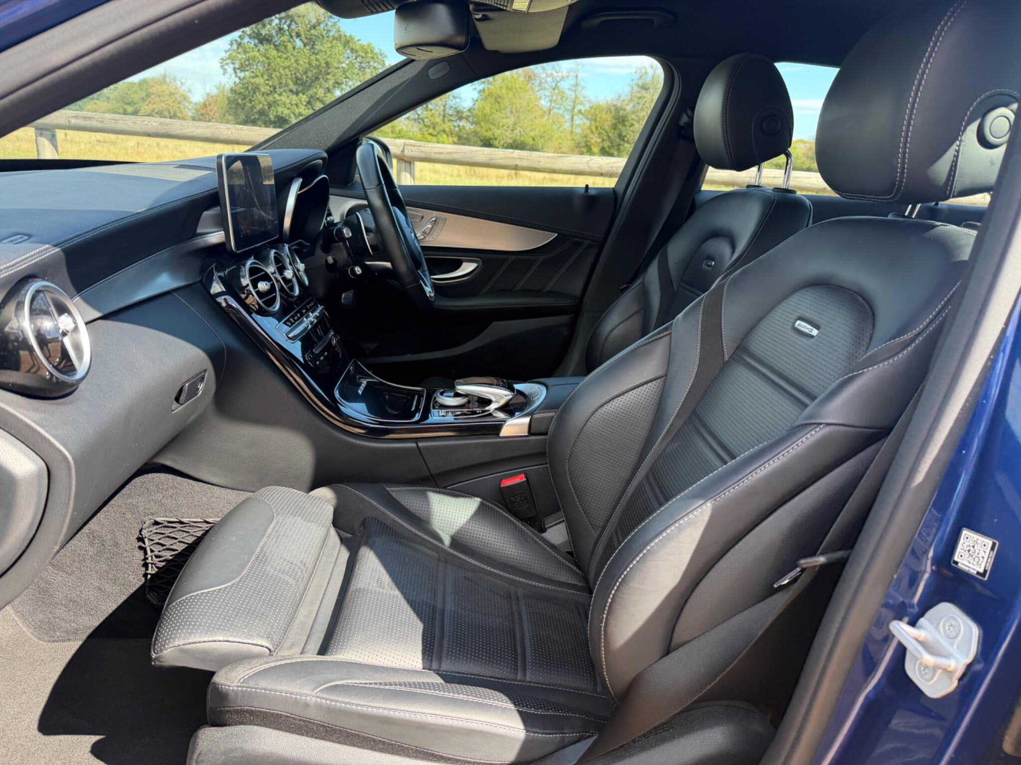 Mercedes-Benz C-Class view 15