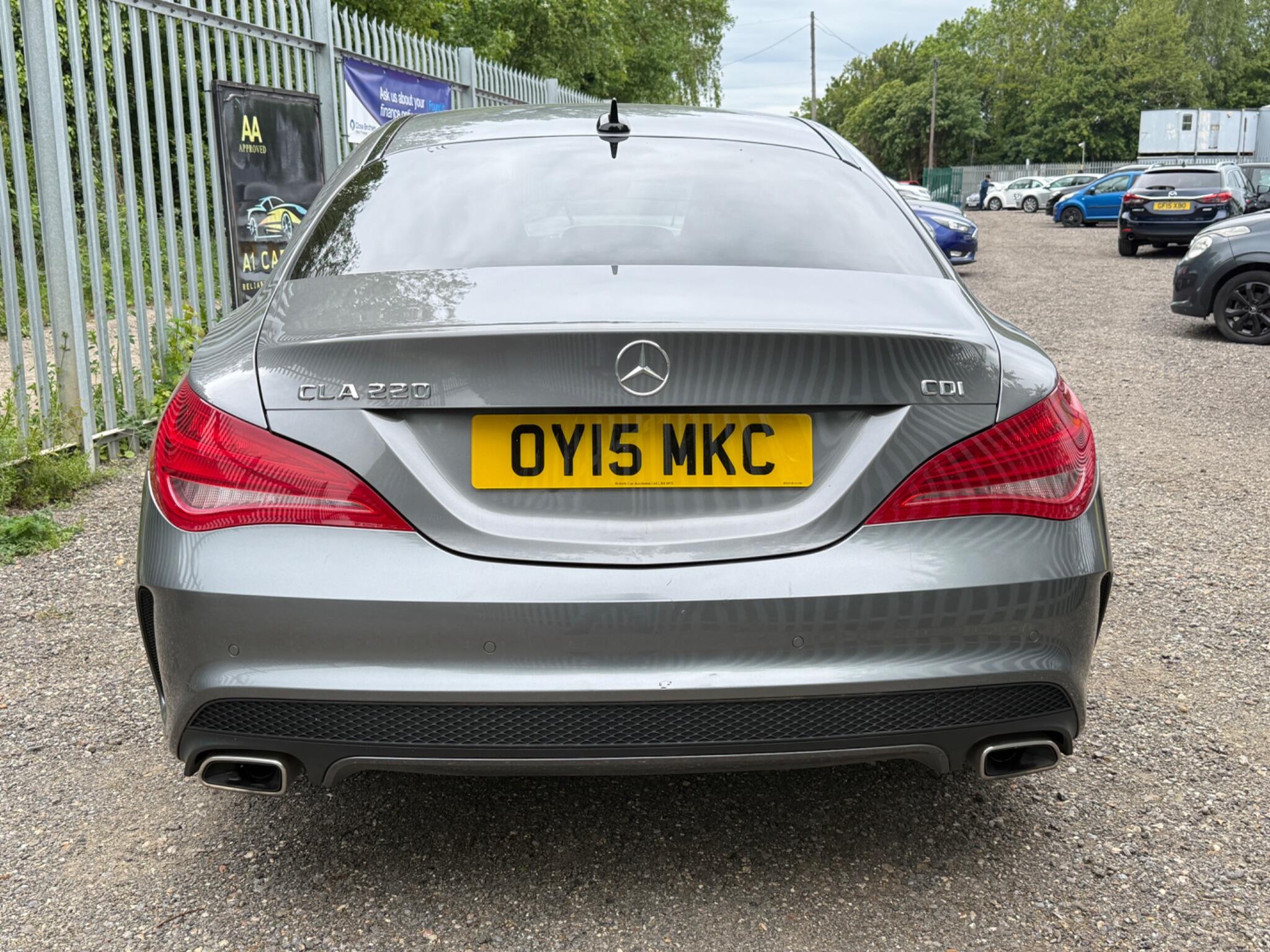 2015 Mercedes-Benz CLA image 14