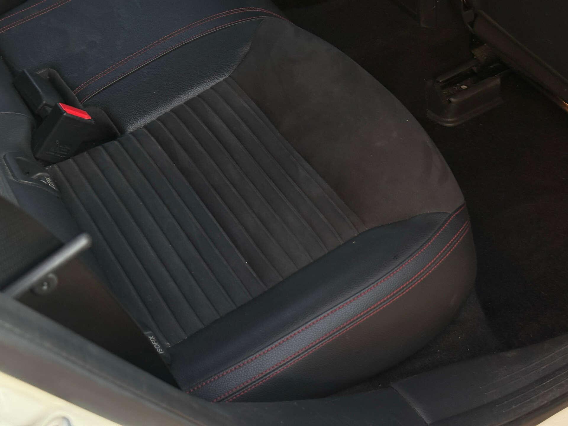 Mercedes-Benz A Class view 35