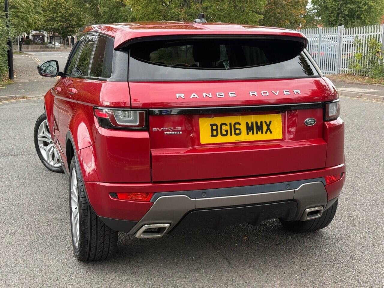 Land Rover Range Rover Evoque view 5