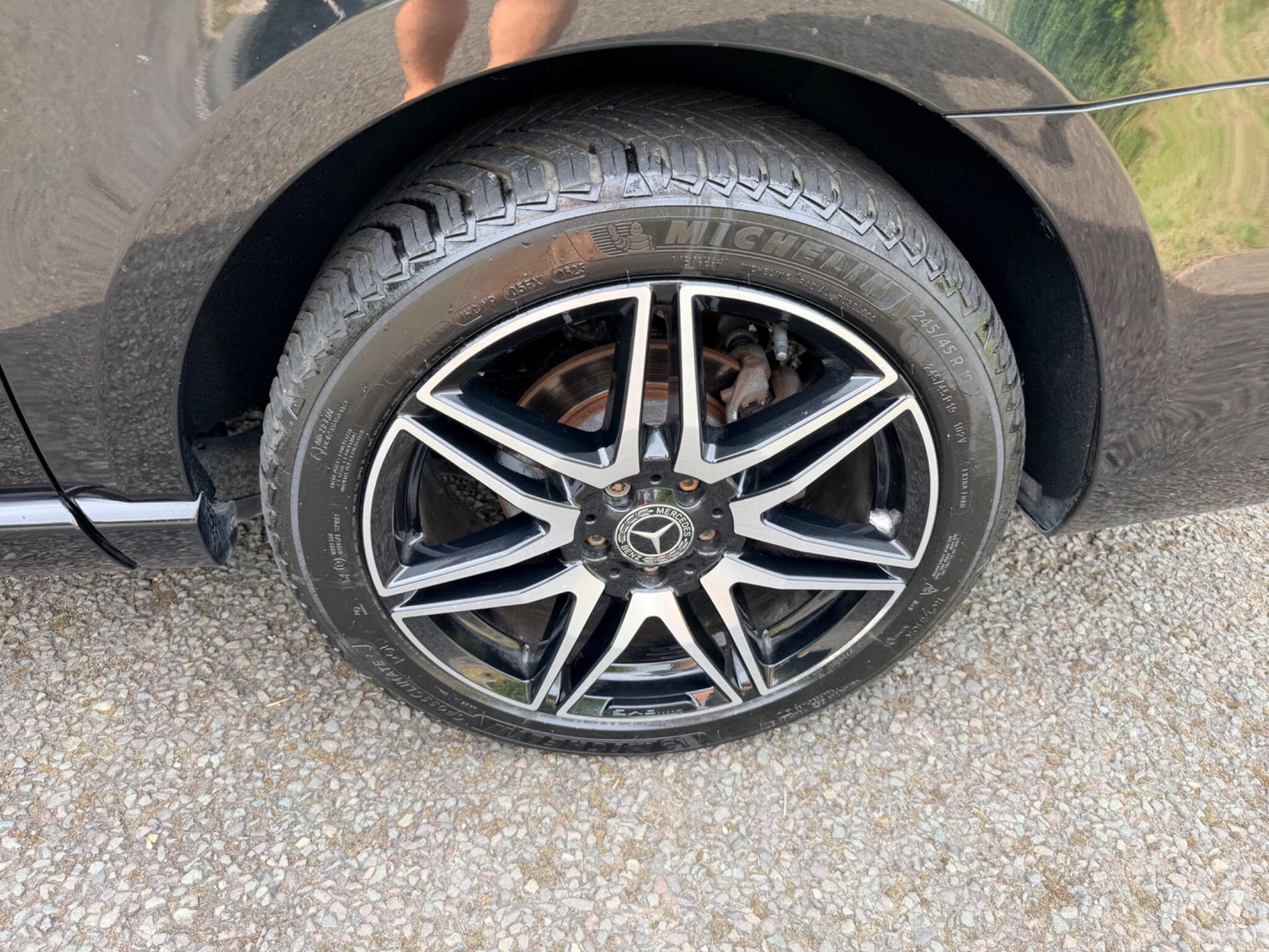 Mercedes-Benz V-Class view 34